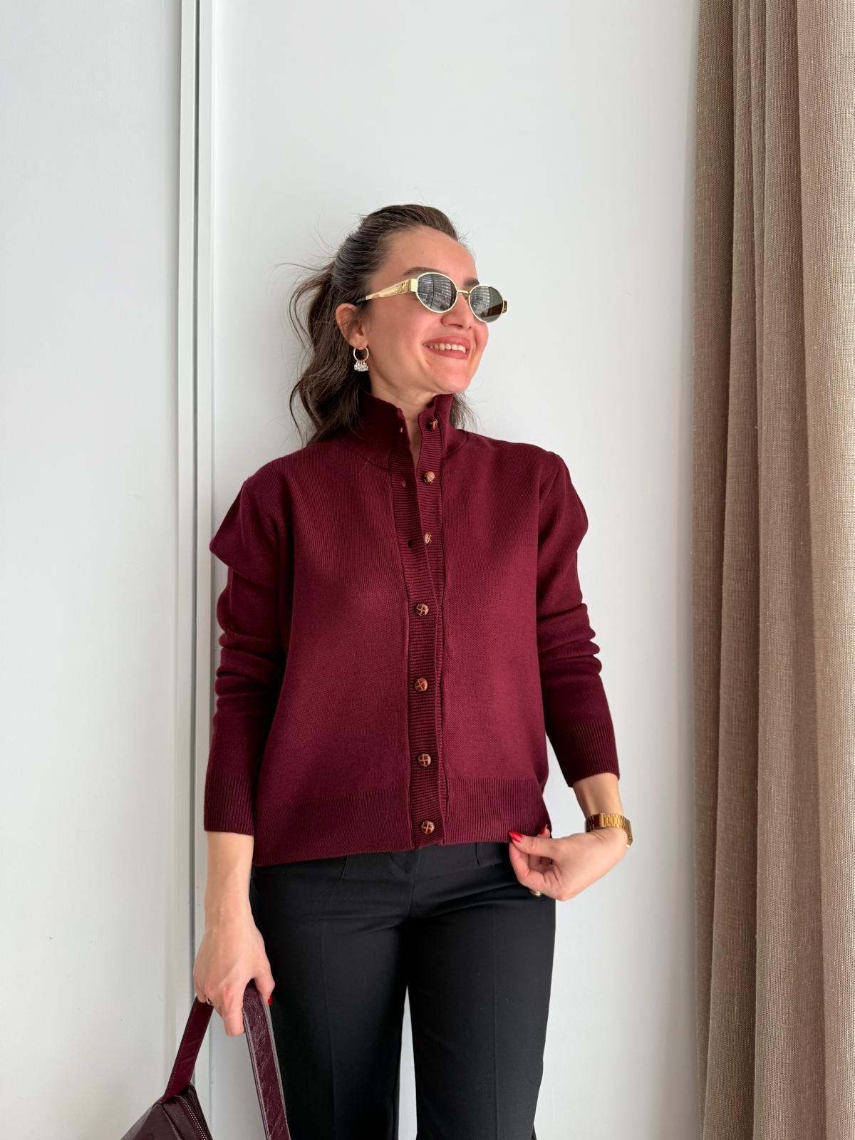 Bordo Dik Yaka Düğmeli Triko Hırka 241147