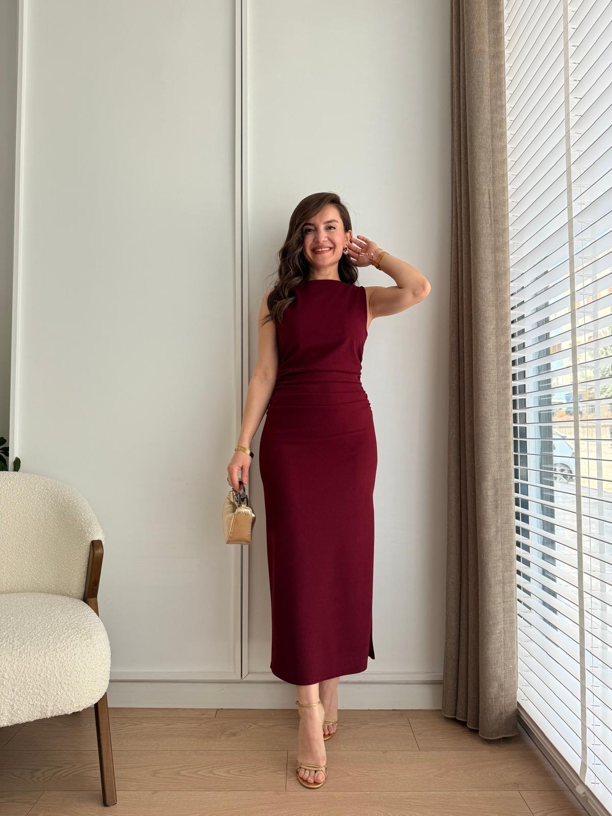 Bordo Drape Detaylı Yırtmaçlı Elbise 1281