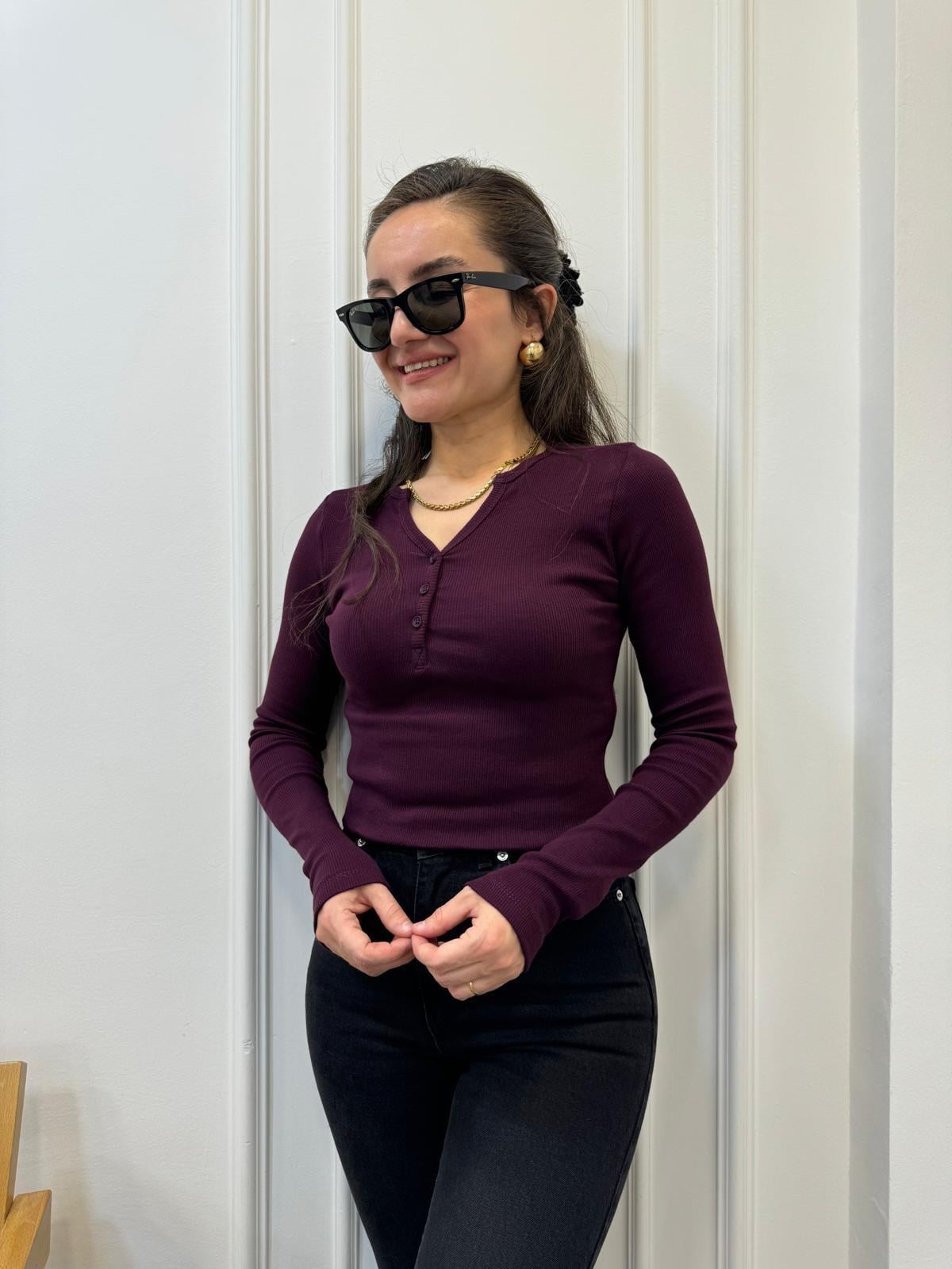 Bordo İnce Biyeli Düğmeli Triko Bluz 241017