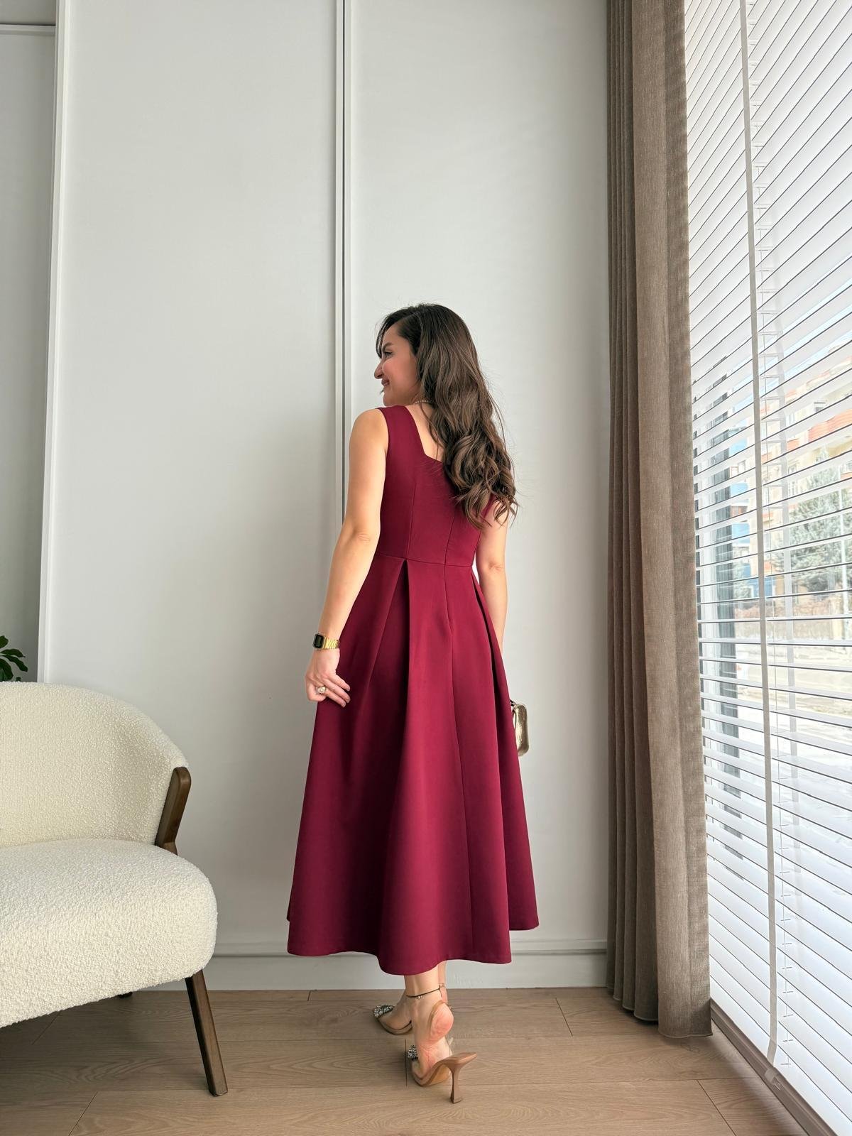 Bordo Kalın Askılı Kare Yaka Kloş Elbise 05154
