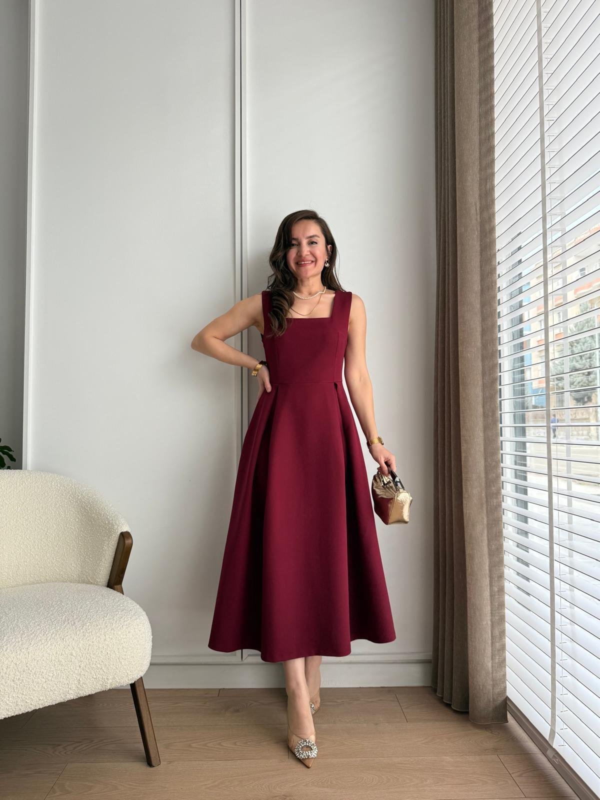 Bordo Kalın Askılı Kare Yaka Kloş Elbise 05154
