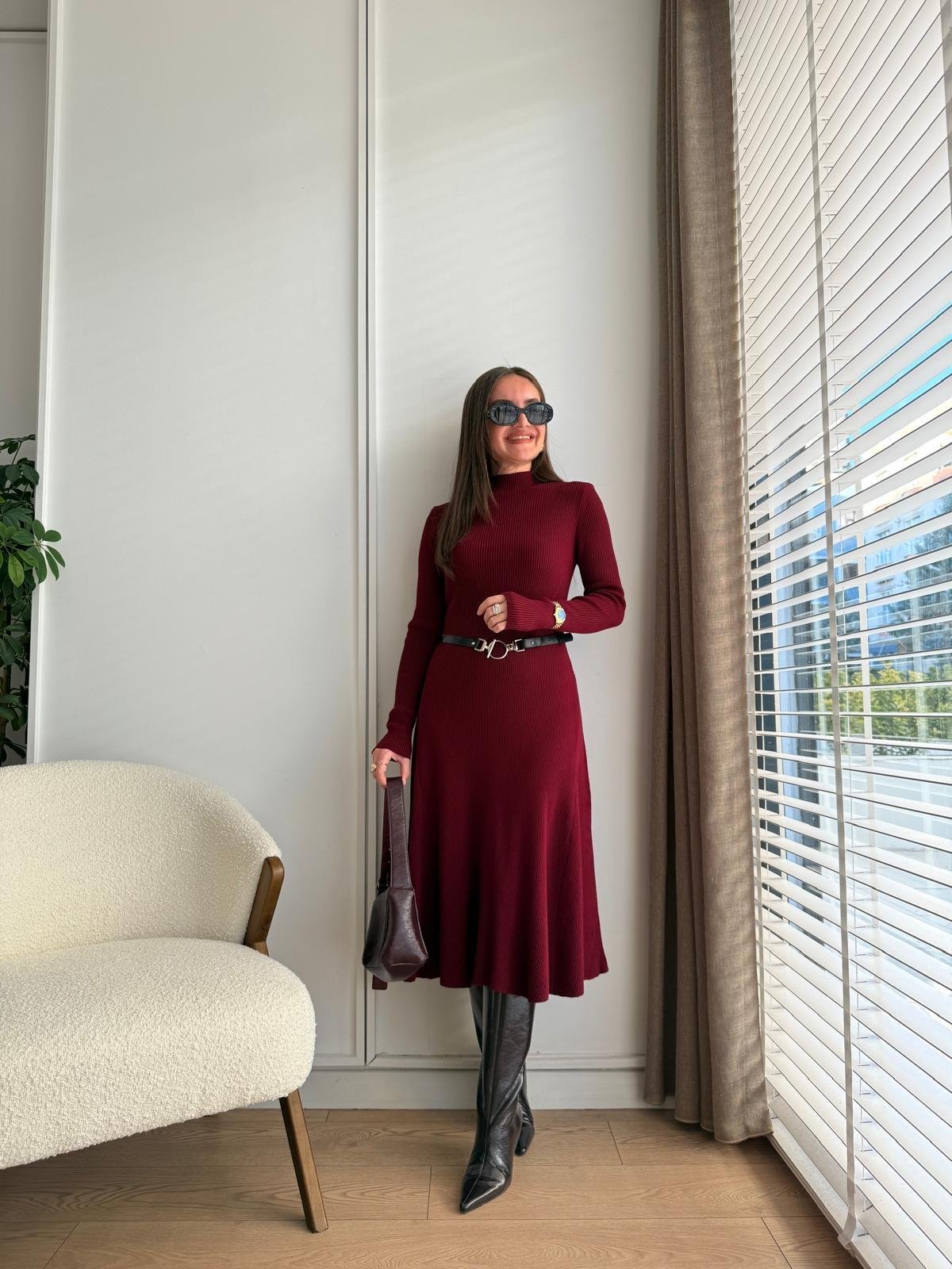 Bordo Kemerli Kloş Kesim Triko Elbise 22455