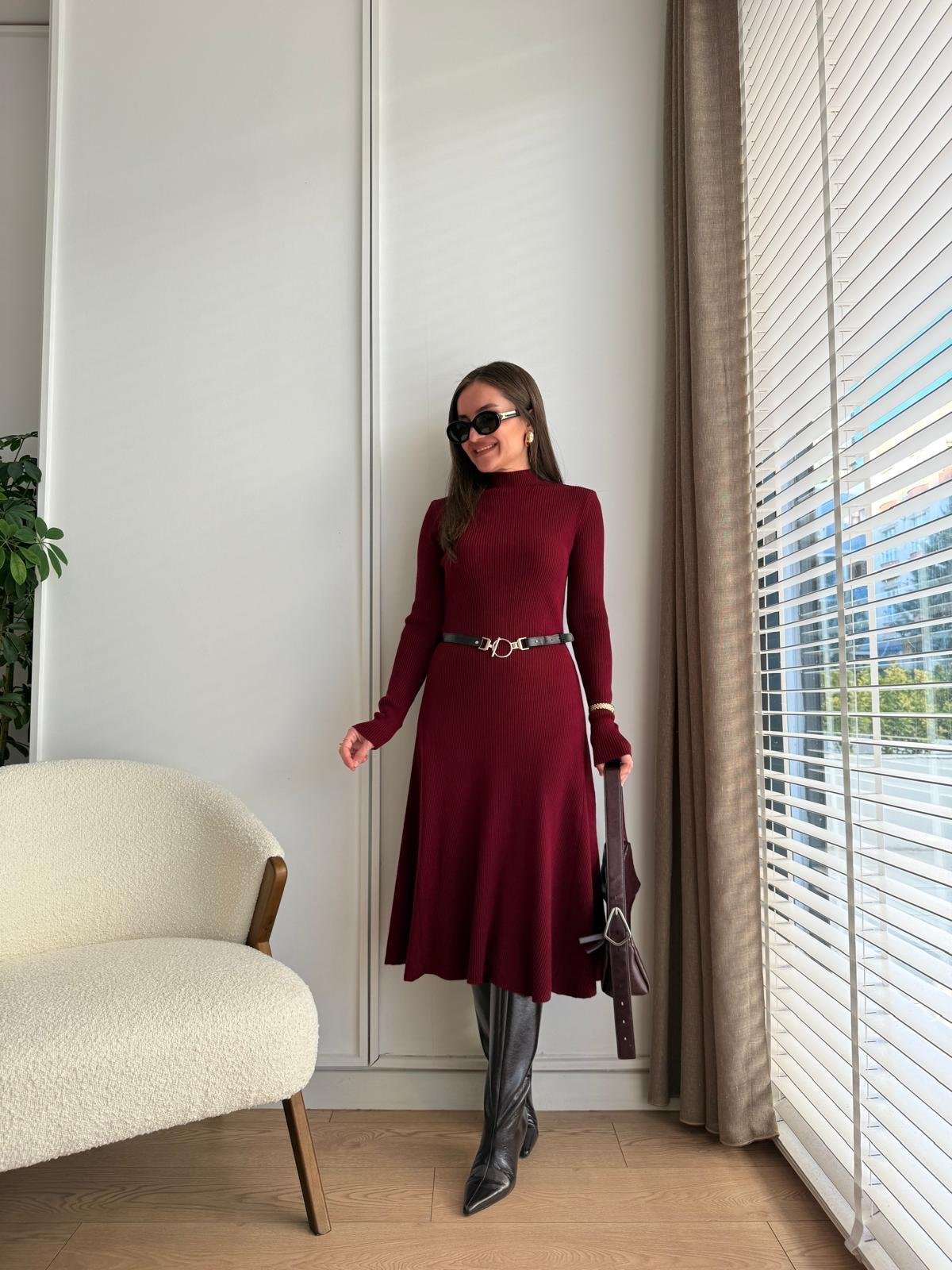 Bordo Kemerli Kloş Kesim Triko Elbise 22455