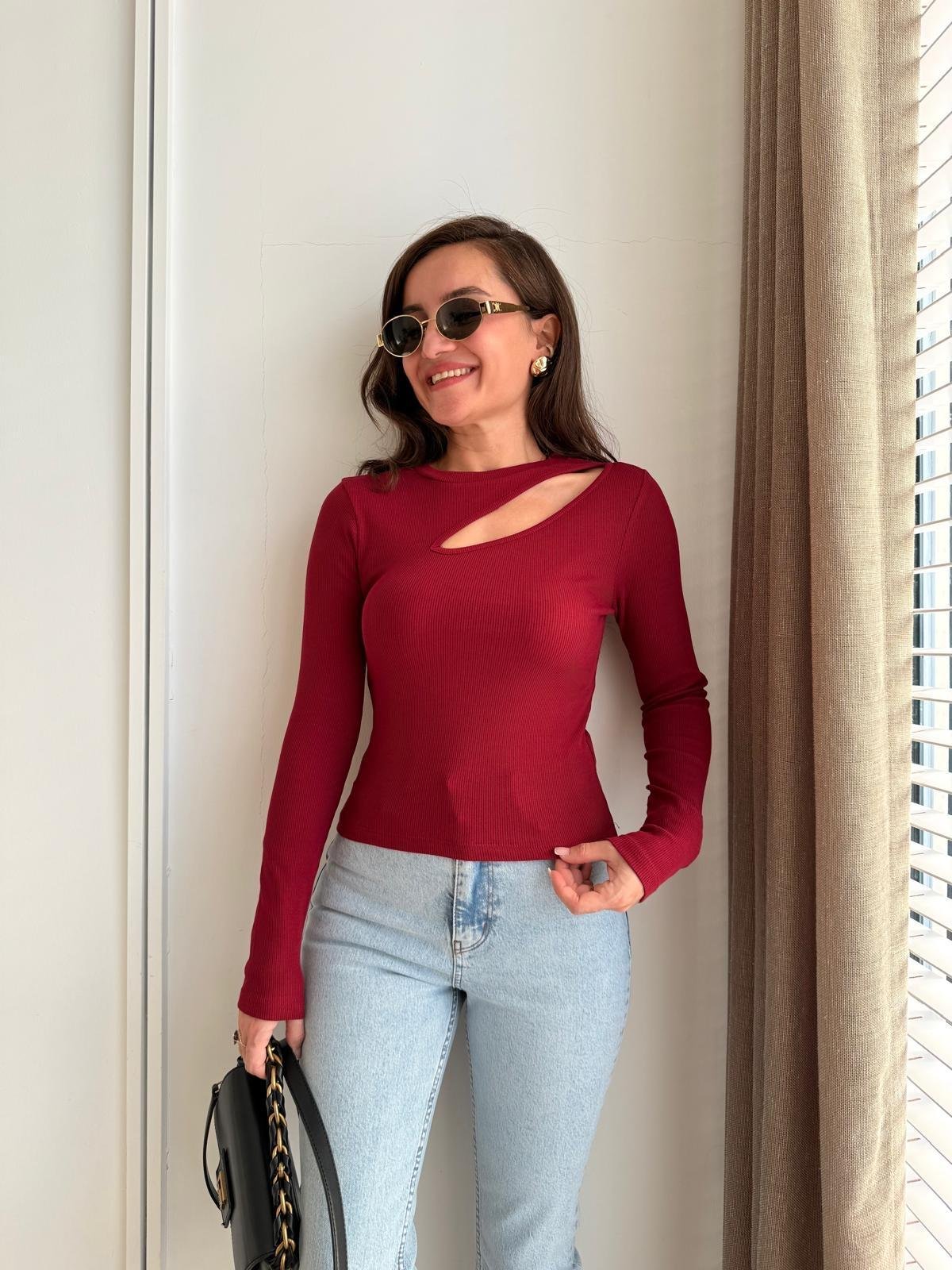Bordo Önü Yan Dekolteli Uzun Kol Bluz 4438