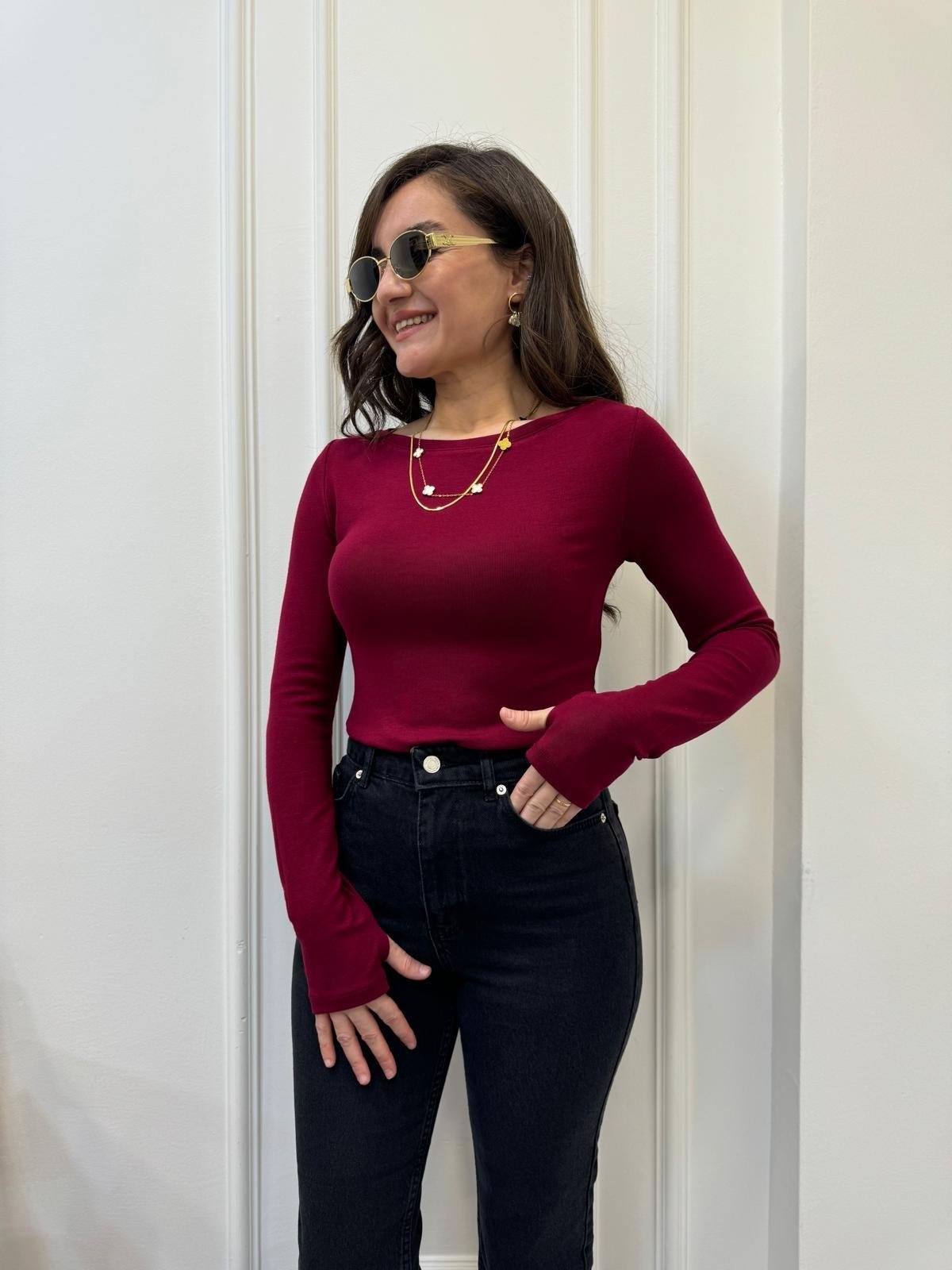 Bordo Orjinal Marka Özel Dokulu Kayık Yaka Bluz 5217