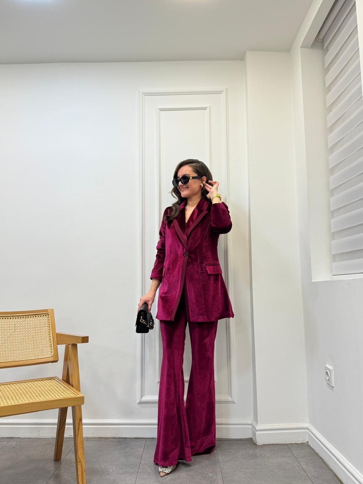 Bordo Özel Marka Kruvaze Yaka Biyeli Kadife Blazer Pantolon Takım 2561