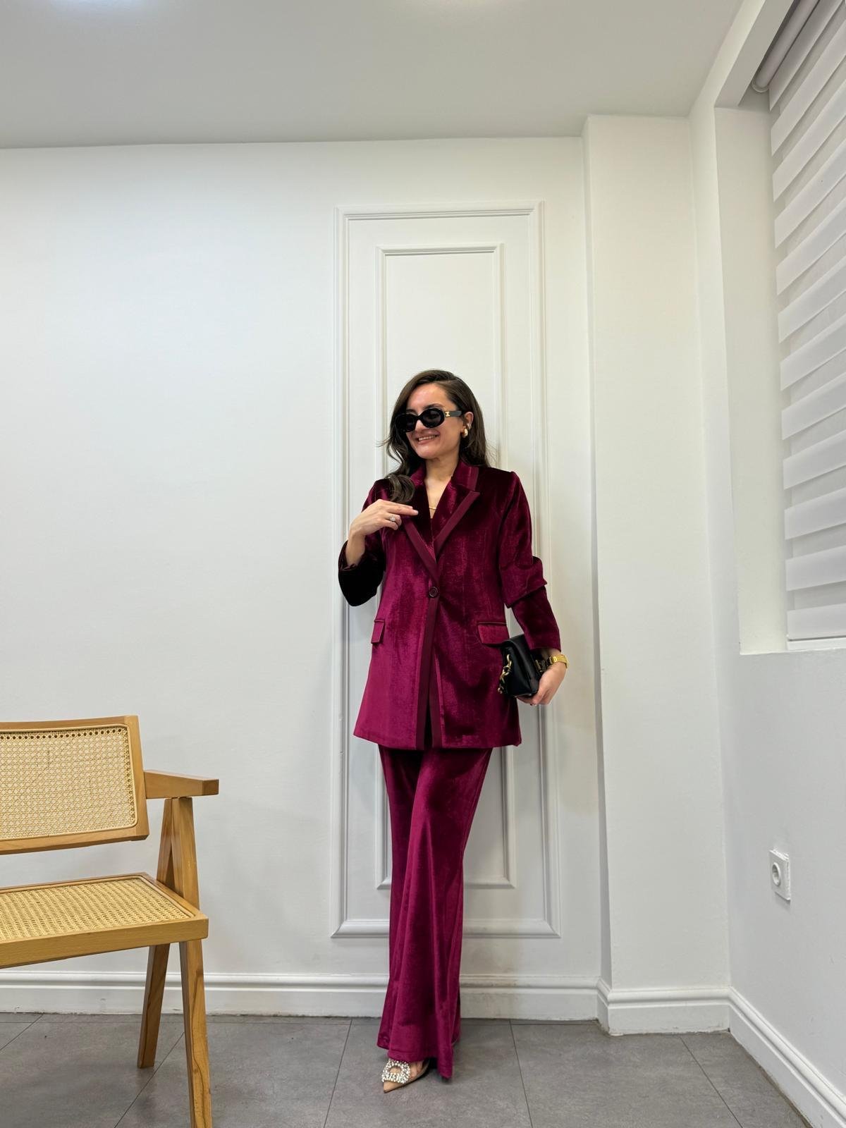 Bordo Özel Marka Kruvaze Yaka Biyeli Kadife Blazer Pantolon Takım 2561