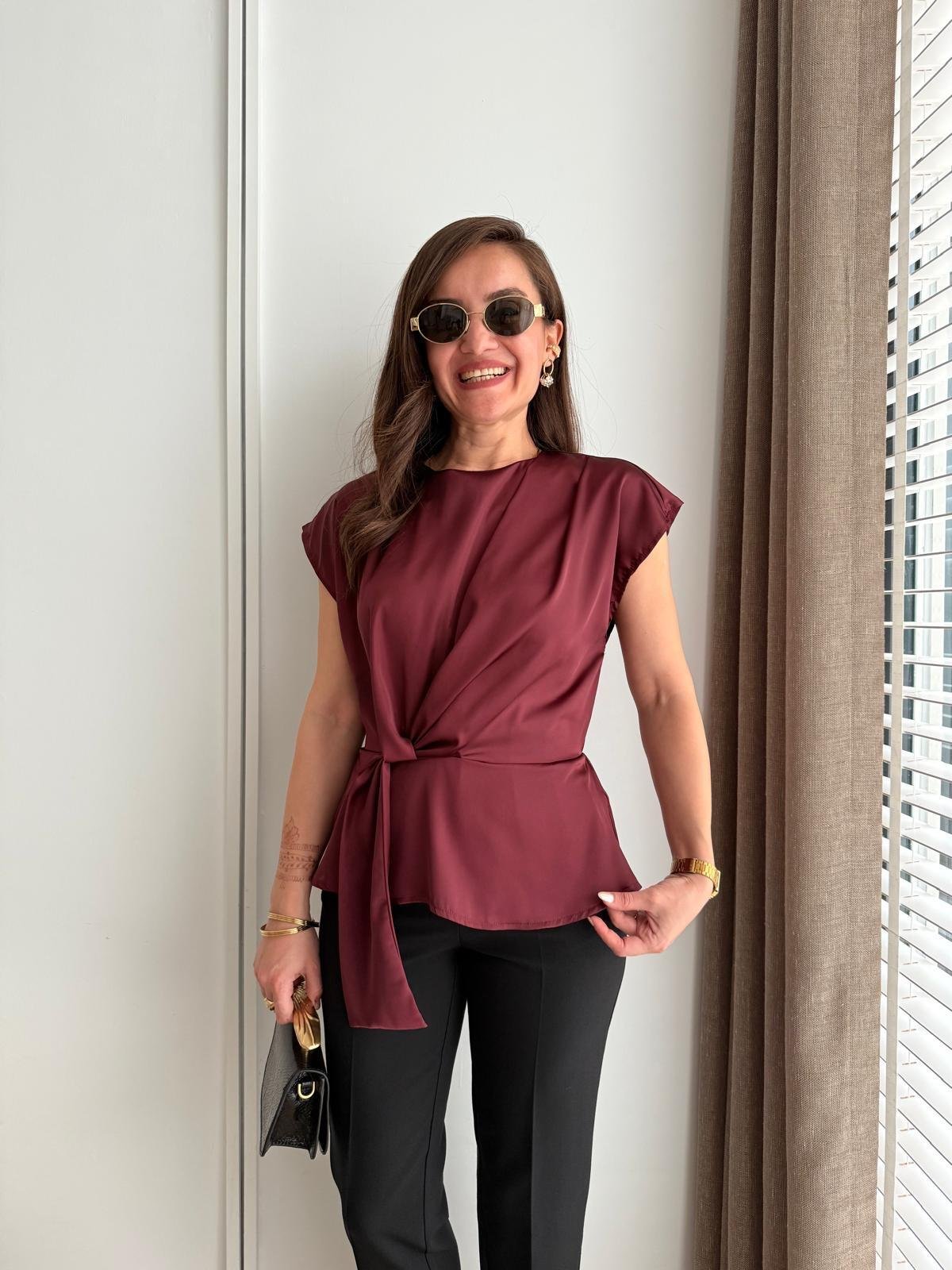 Bordo Premium Seri Bağcık Detaylı Saten Bluz 242201