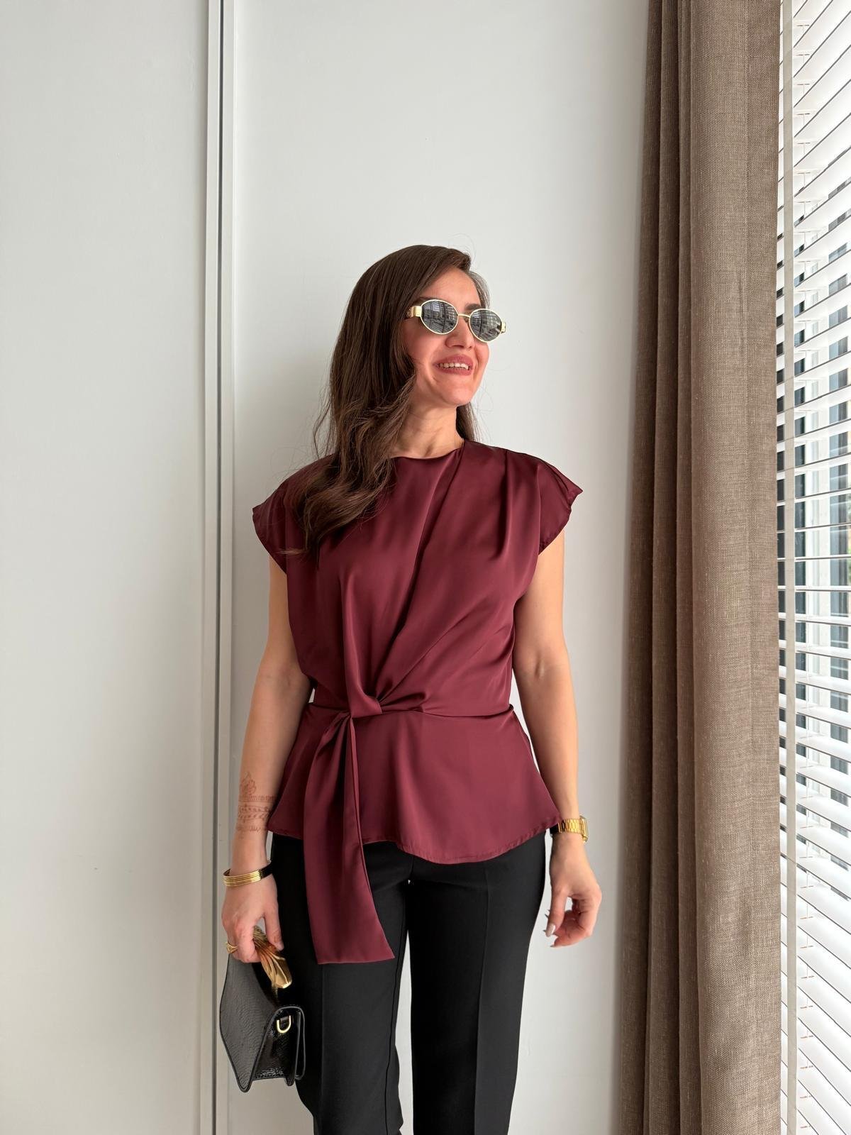 Bordo Premium Seri Bağcık Detaylı Saten Bluz 242201