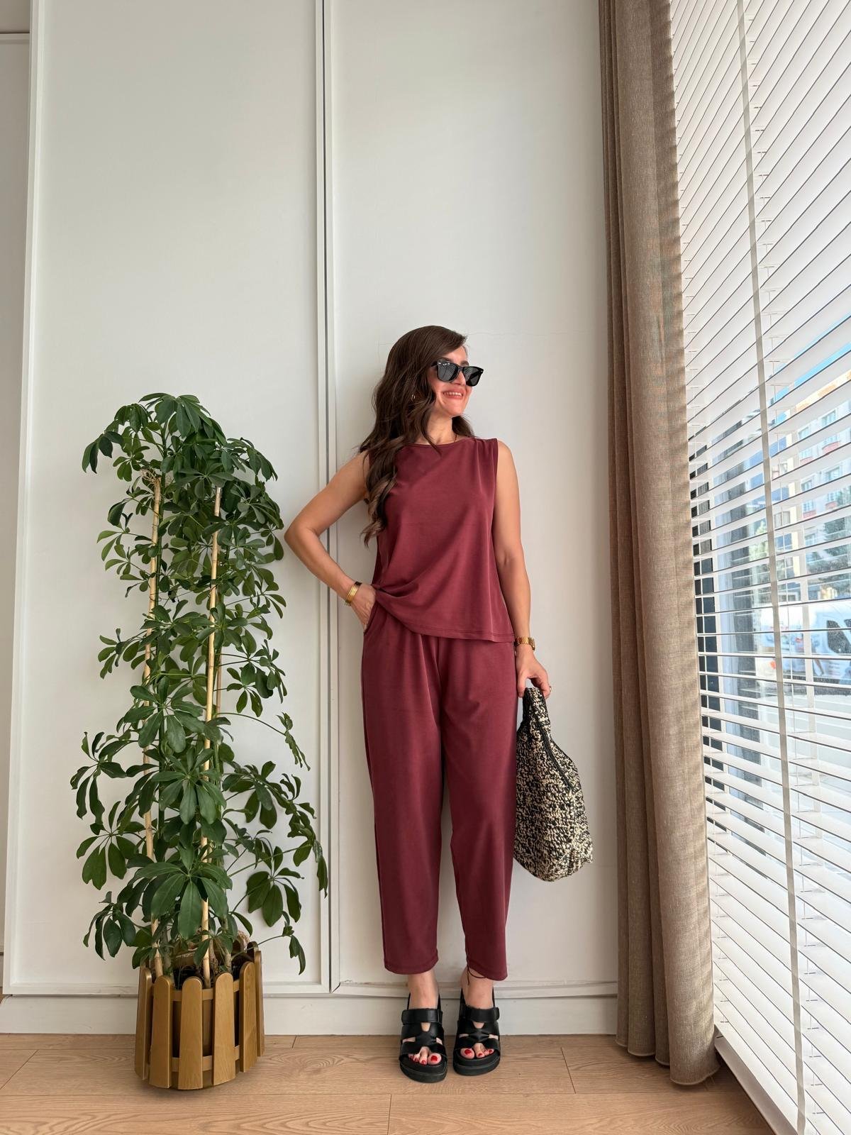 Bordo Sıfır Kol Bluz Pantolon Takım 4747