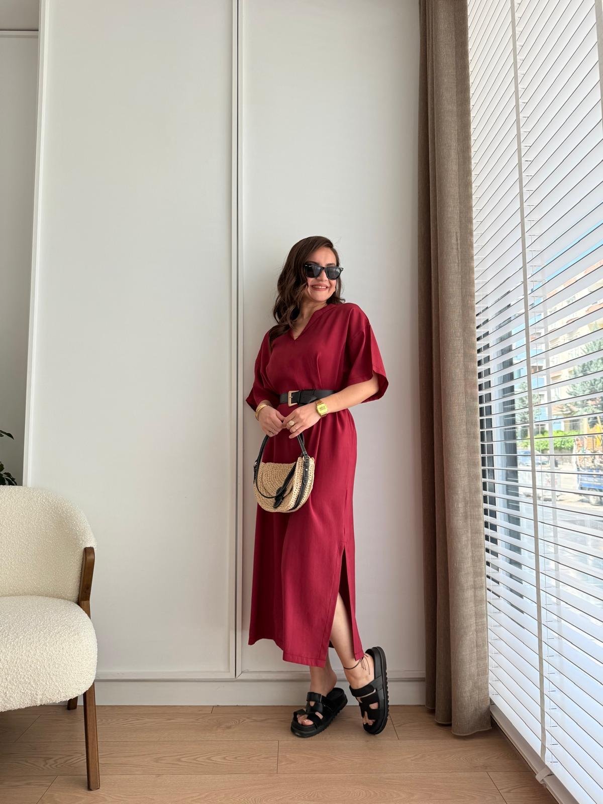 Bordo Tensel Kumaş Kemerli Yanları Yırtmaçlı Elbise 2287