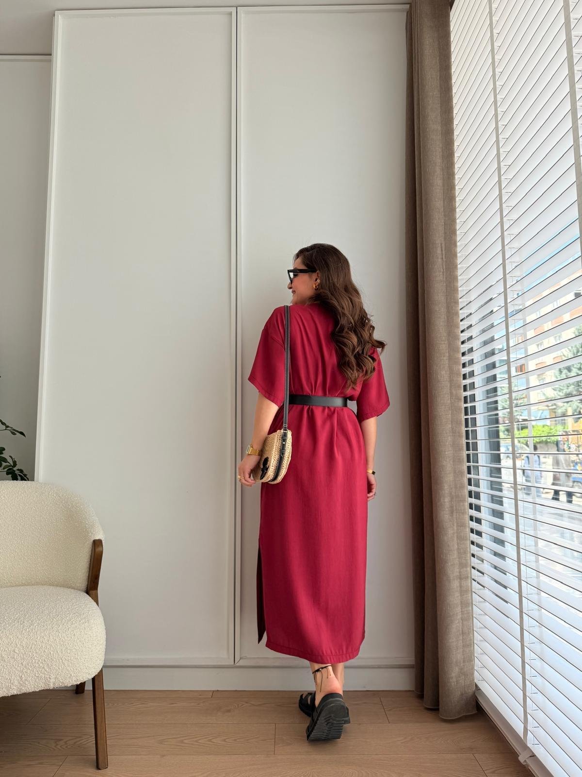 Bordo Tensel Kumaş Kemerli Yanları Yırtmaçlı Elbise 2287