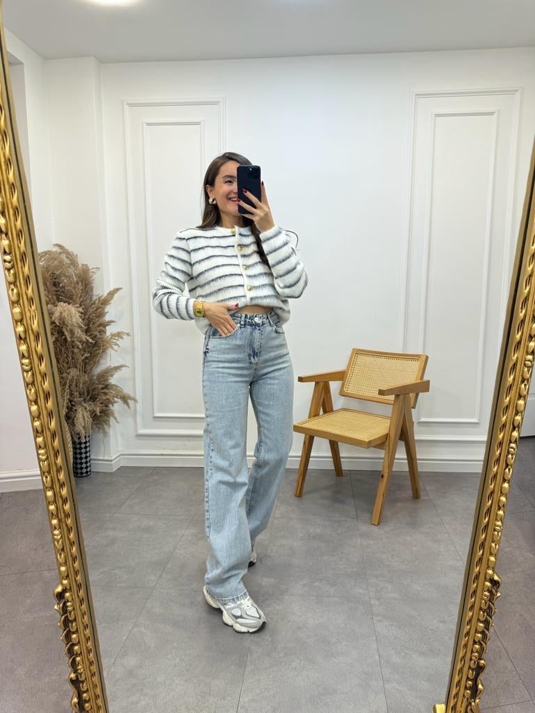 Buz mavisi Ultra Yüksek Bel Straight Leg Jean 5021