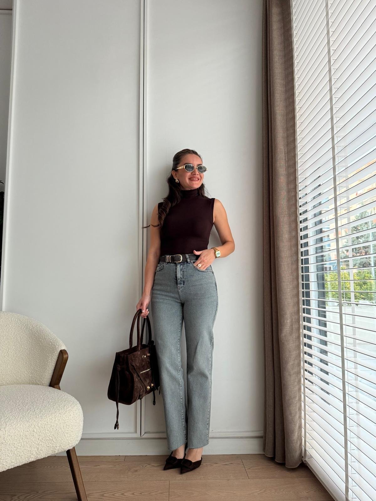 Buz yeşili Kemerli Paçası Kesik Jean 102