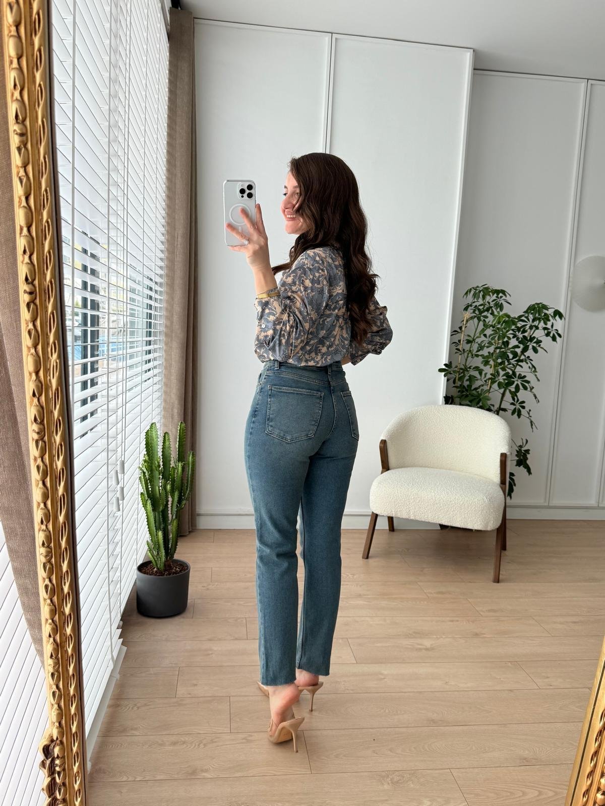 Buz yeşili Yüksek Bel Full Likralı Paçası Kesik Mom Jean 0764