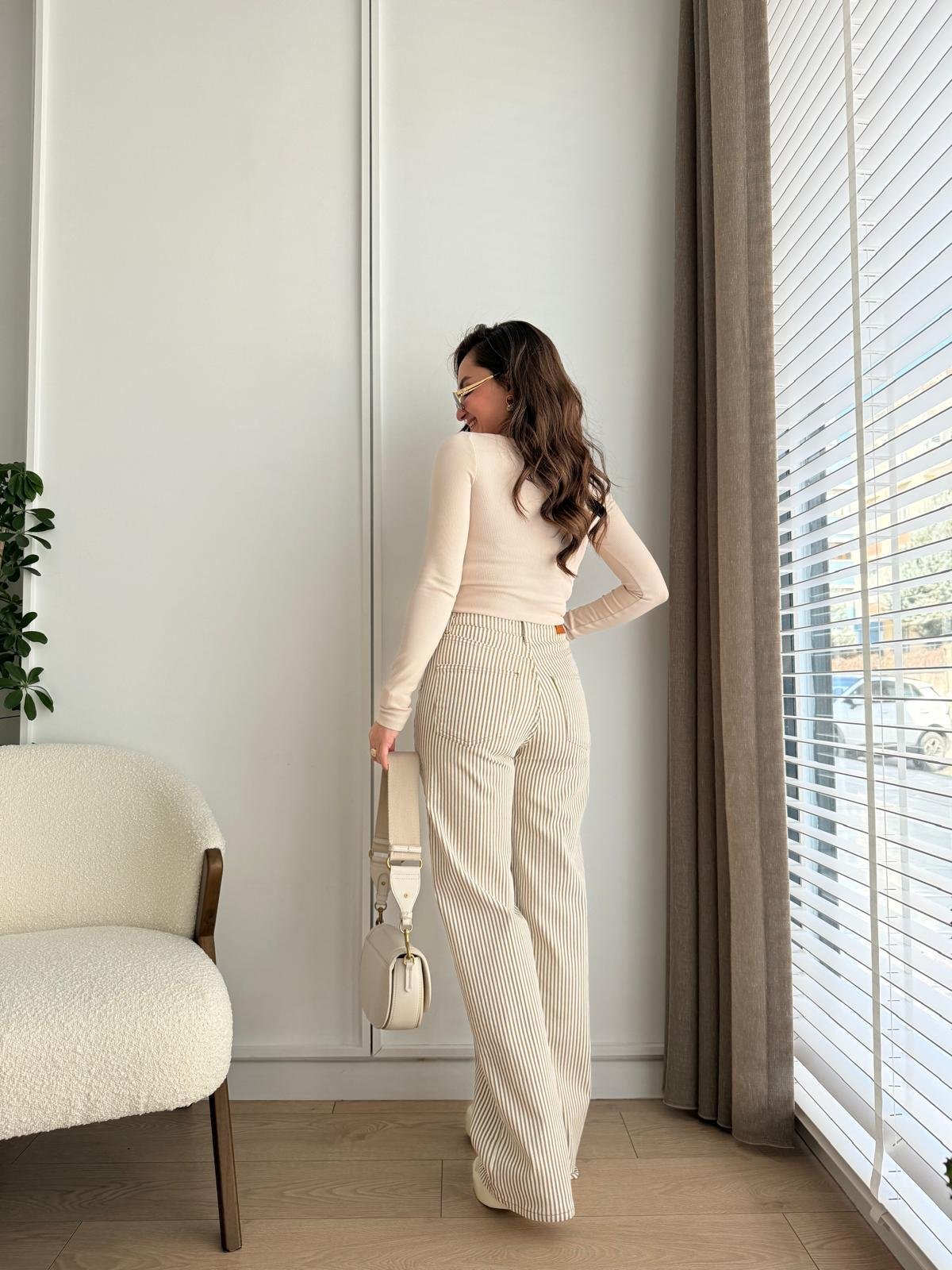 Camel Beyaz Çizgili Bol Paça Jean Pantolon 783