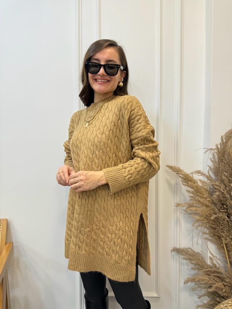 Camel Bisiklet Yaka Yan Yırtmaç Detaylı Saç Örgülü Kazak 231183
