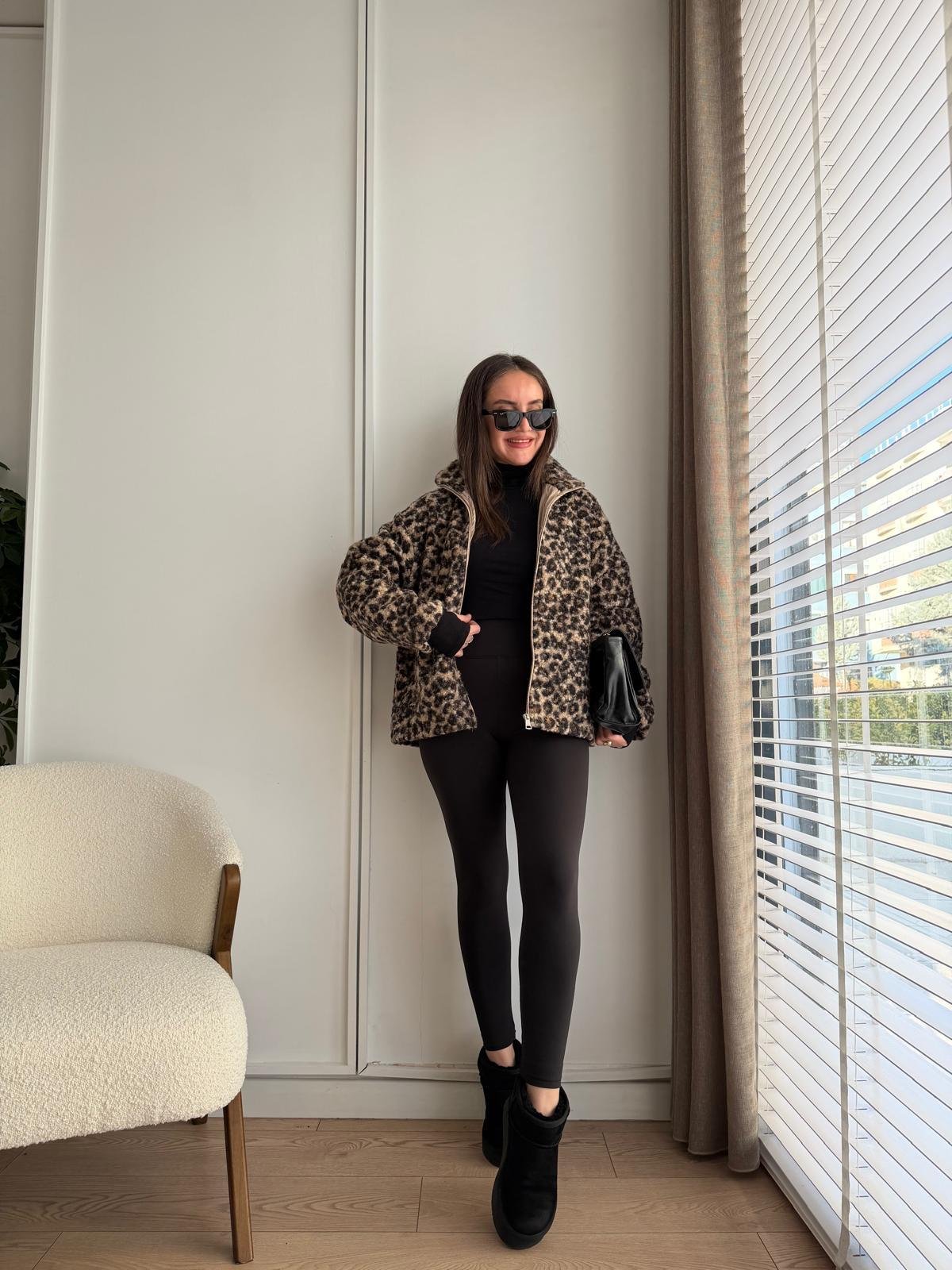 Camel Leopar Desenli Astarlı Peluş Mont 17303