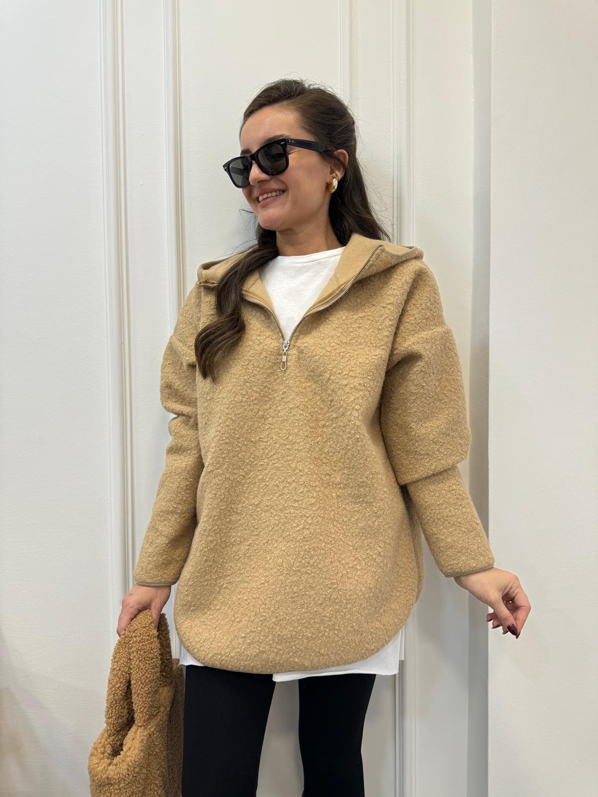 Camel Ön Fermuar Detaylı Kapüşonlu Teddy Sweatshırt 8046