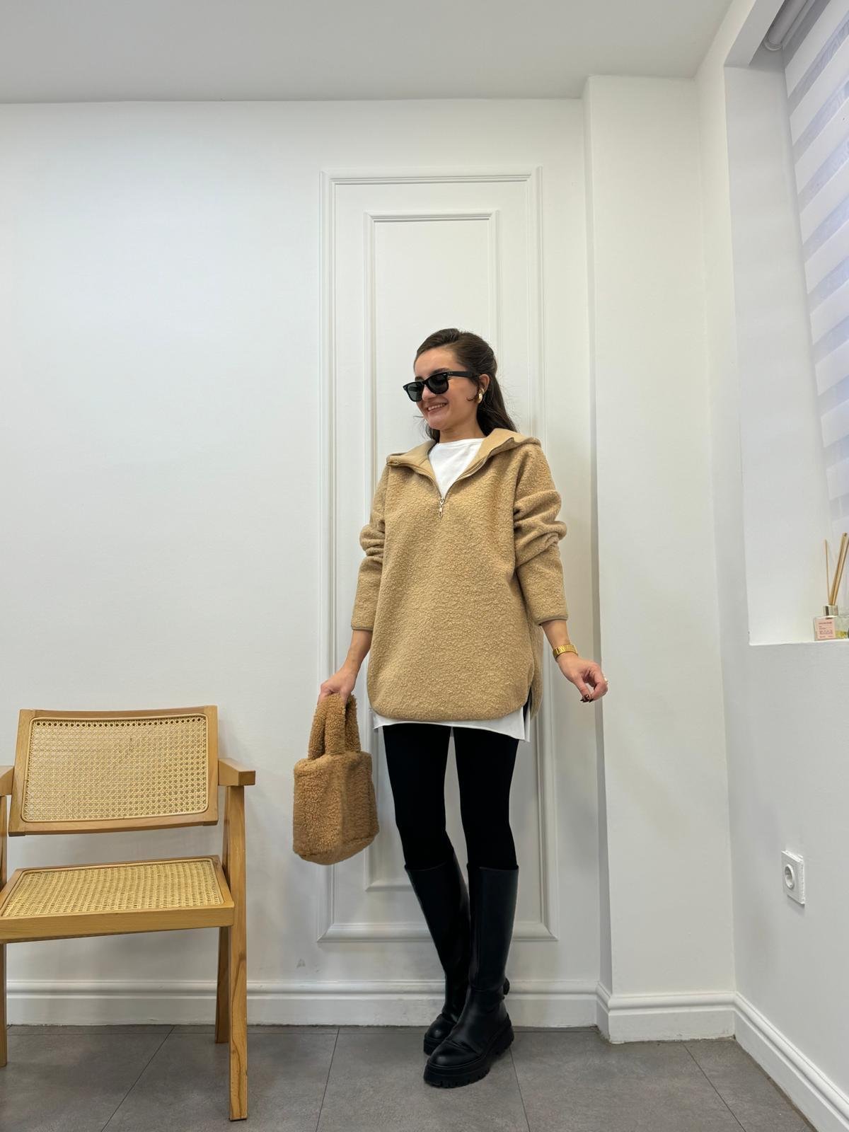 Camel Ön Fermuar Detaylı Kapüşonlu Teddy Sweatshırt 8046