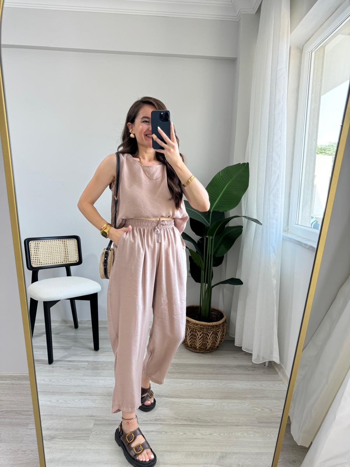 Camel Sıfır Kol Bluz Pantolon Takım 3089