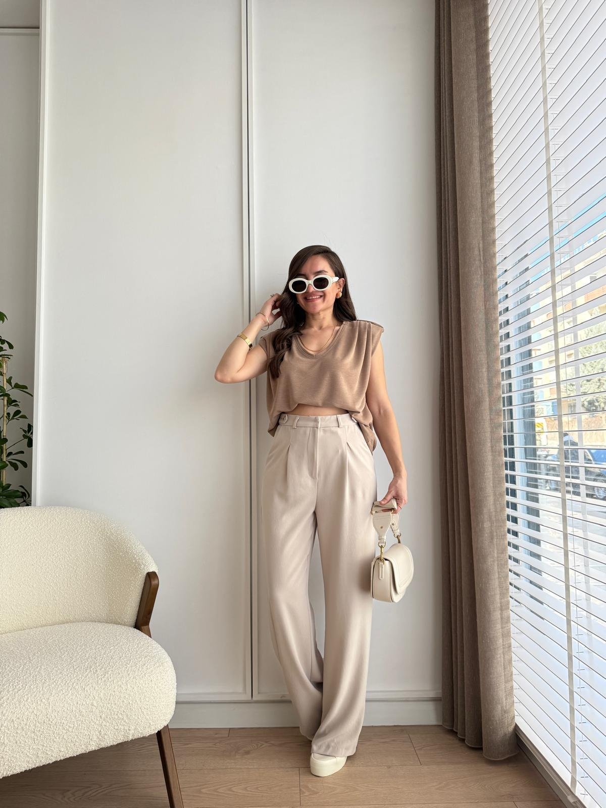 Camel Vatkalı Omuz Detaylı V Yaka Bluz 29553