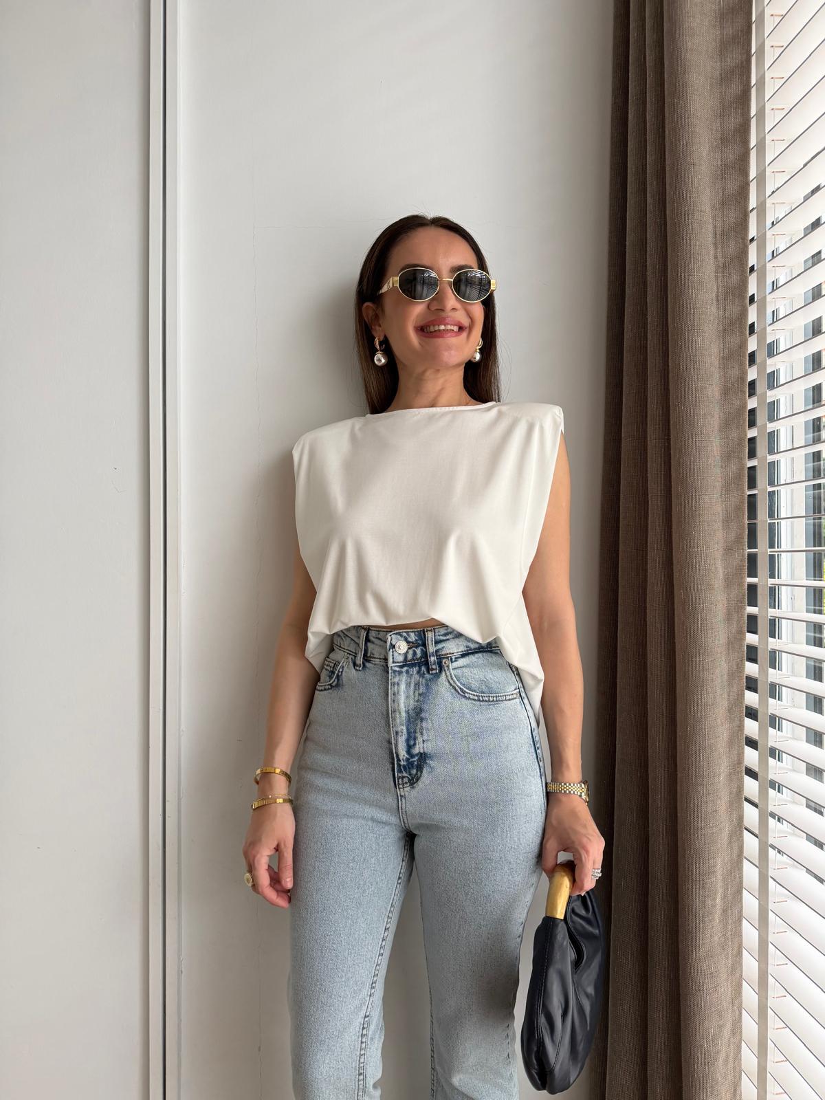 Ekru Arkası Dantel Detaylı Tshirt 37359