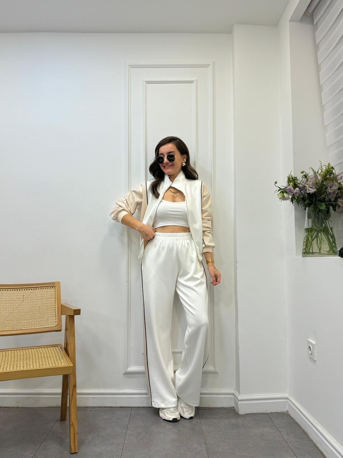 Ekru Biyeli Marka Model Modal Takım 4049