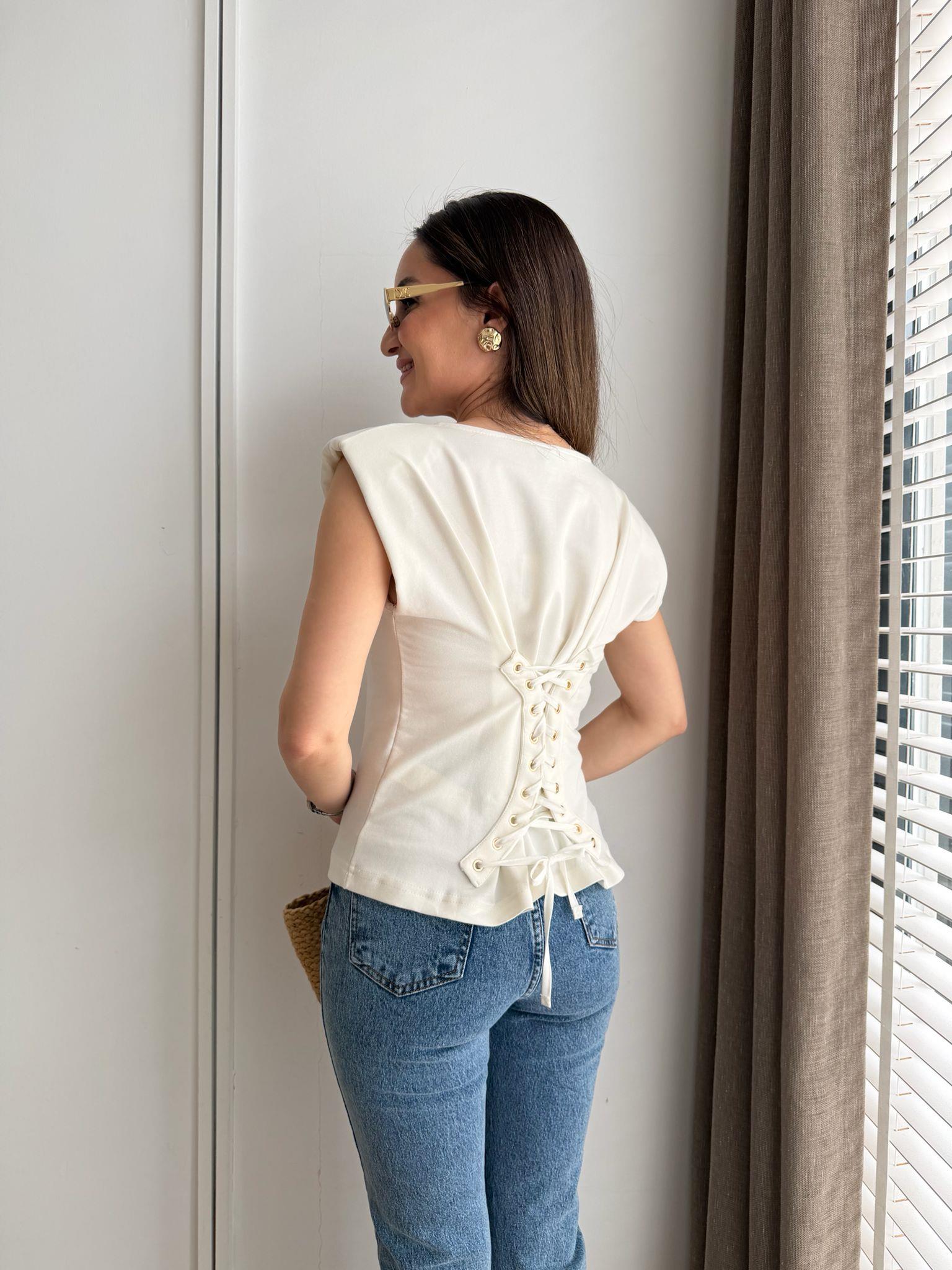 Ekru Kuş Gözü Detaylı Vatkalı Tshirt 37375