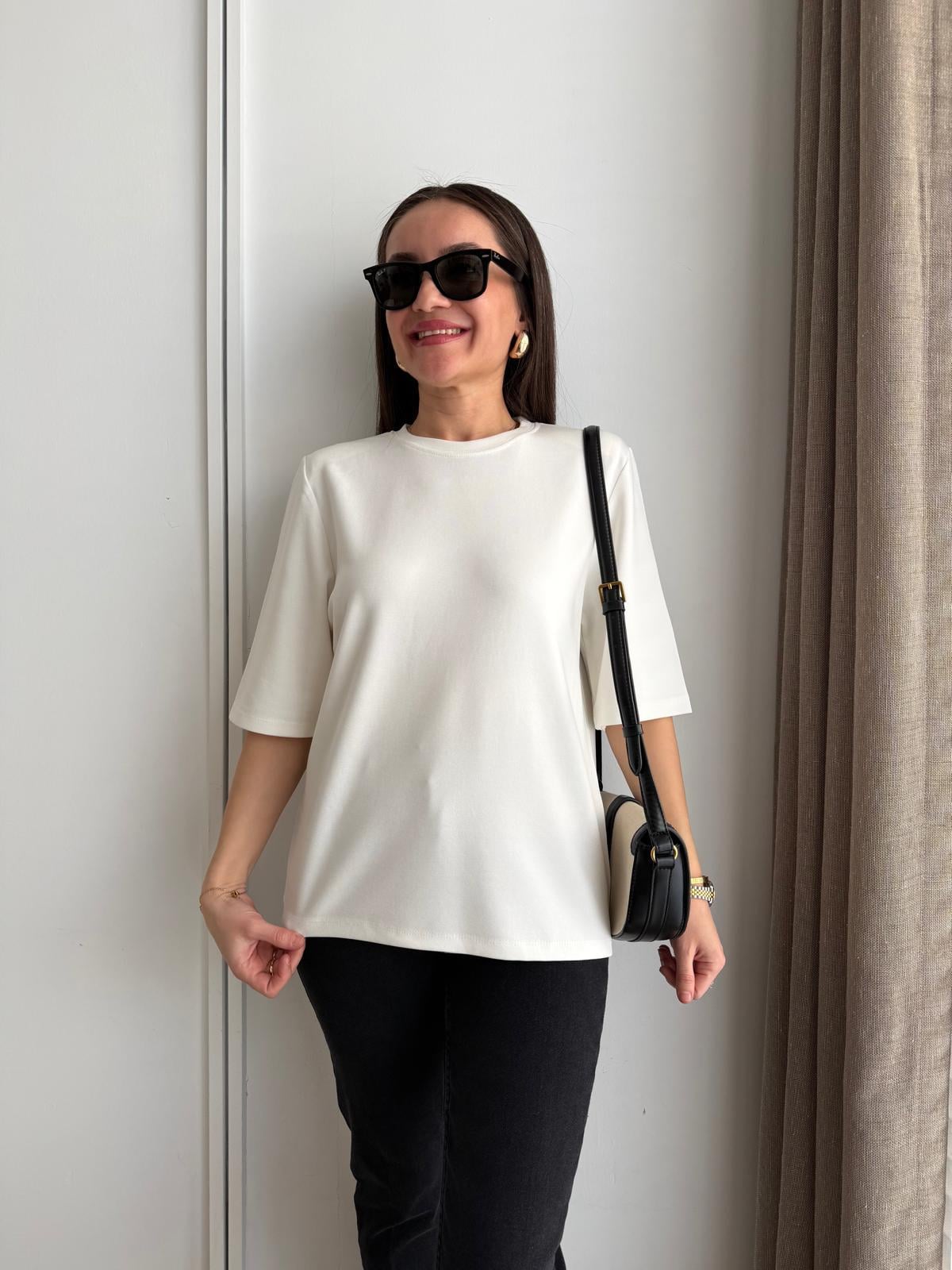 Ekru Vatkalı Kısa Kol Tshirt 1431