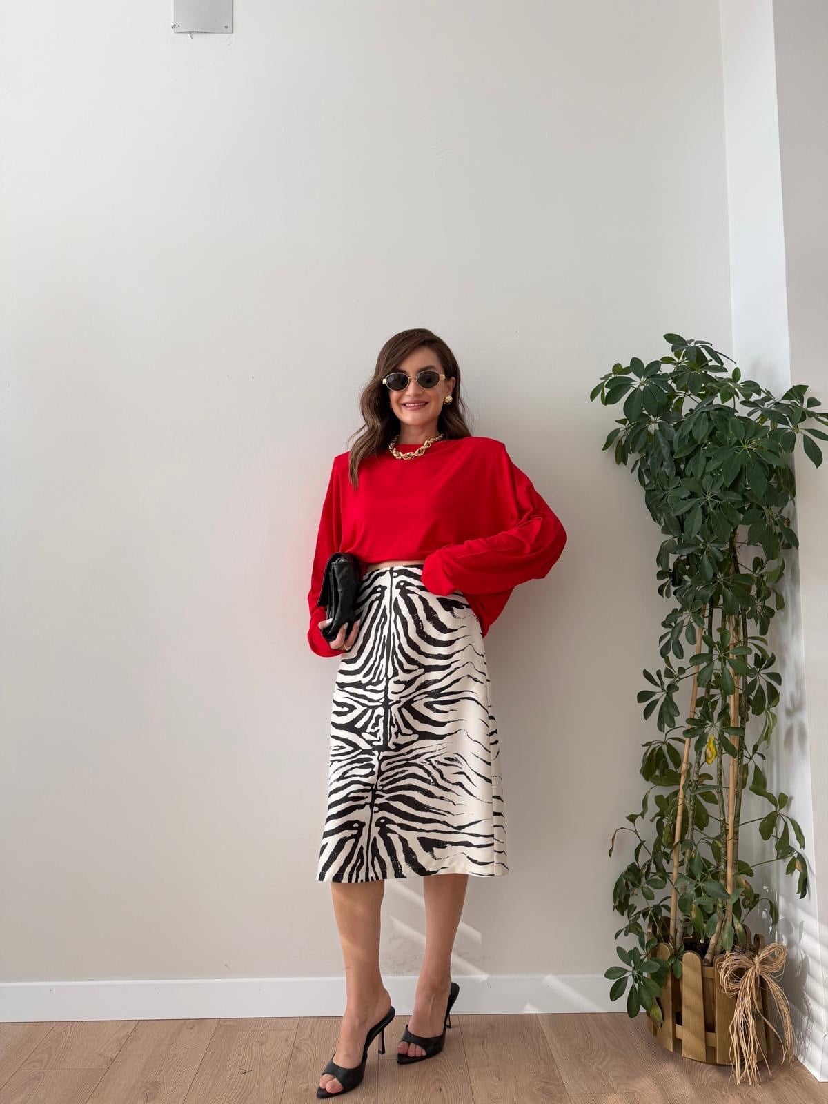 Ekru Zebra Desen Etek 1989