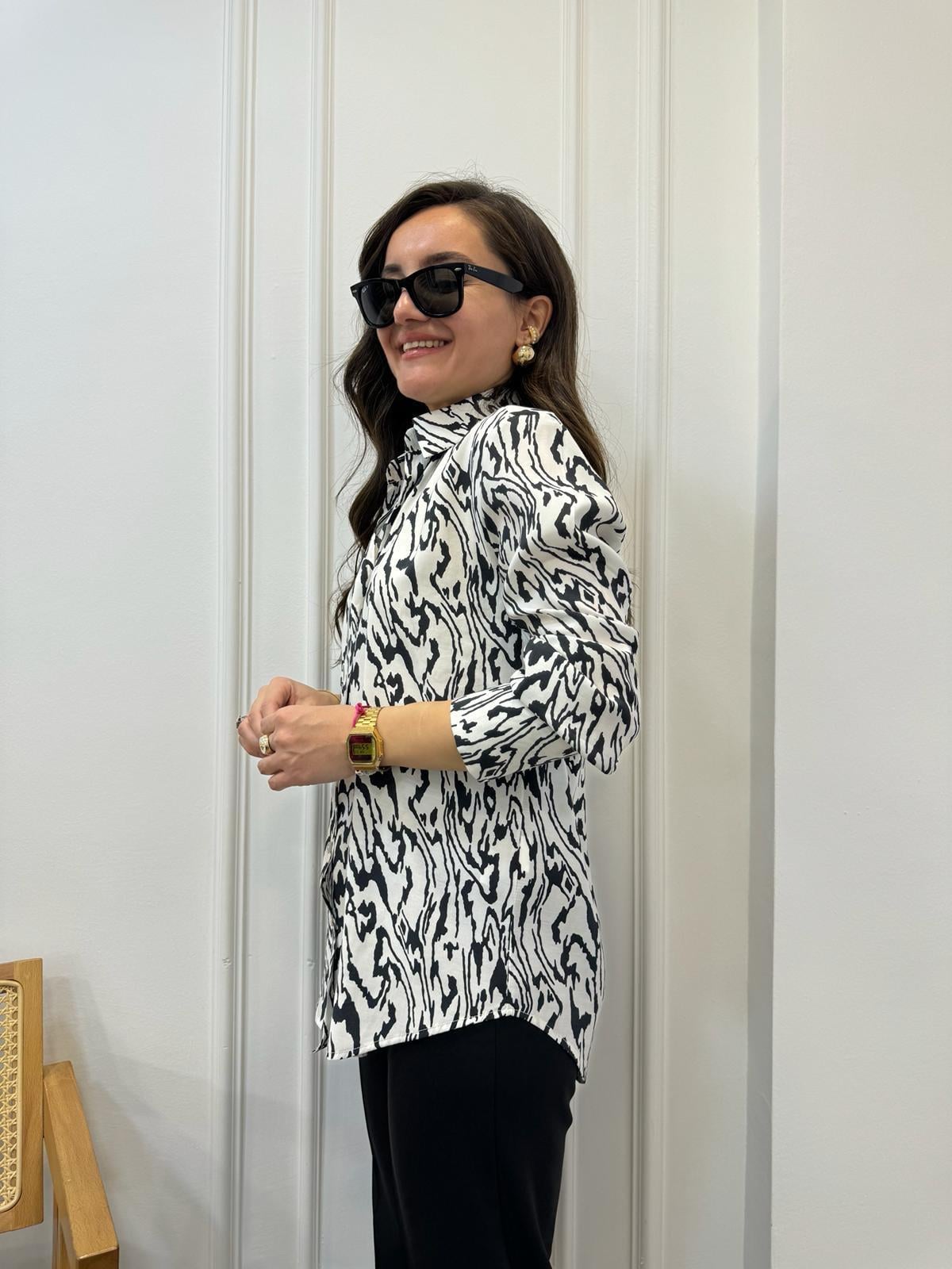 Ekru Zebra Desen Geniş Manşetli Salaş Gömlek 5101
