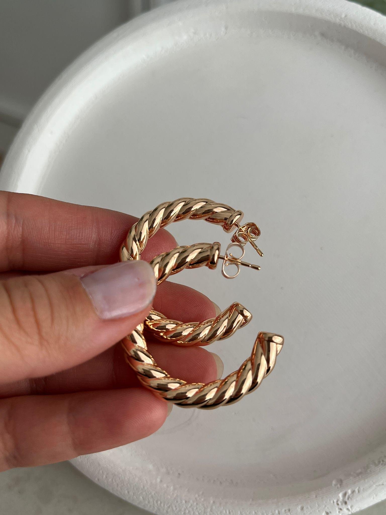 Gold Burgulu Halka Küpe ST2