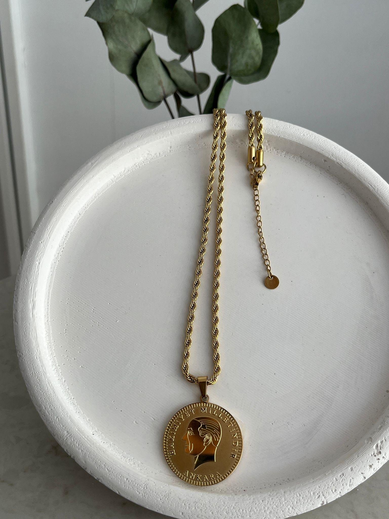 Gold Tuğra Uçlu Zincir Kolye ST28
