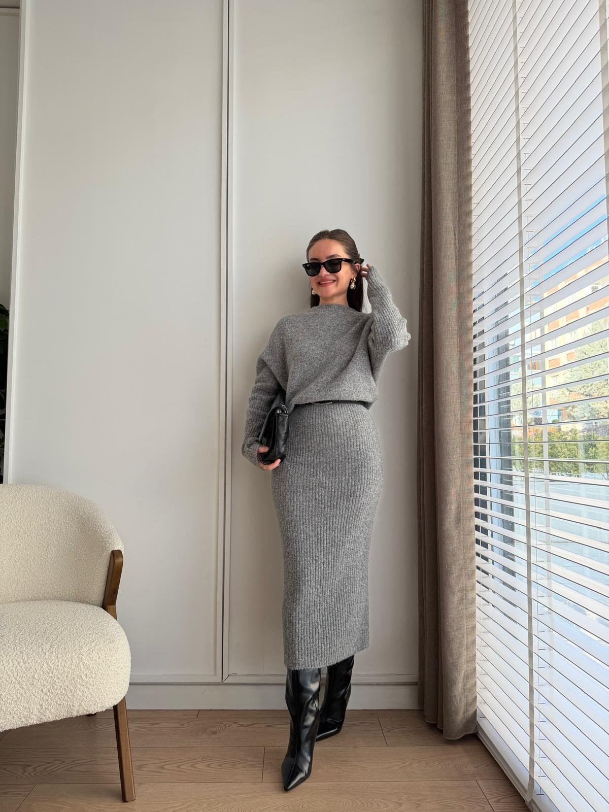 Gri Bel Detaylı Yumoş Triko Elbise 90260