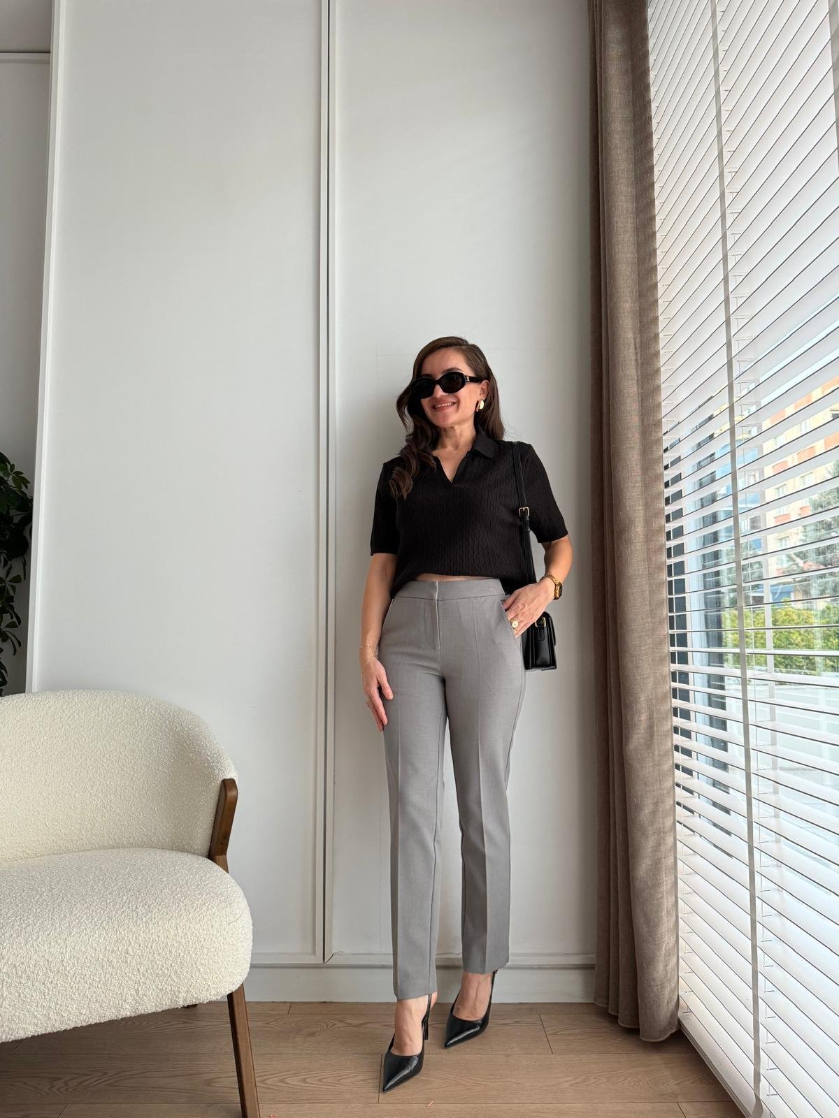 Gri Bel Lastik Detaylı Kumaş Pantolon 16625