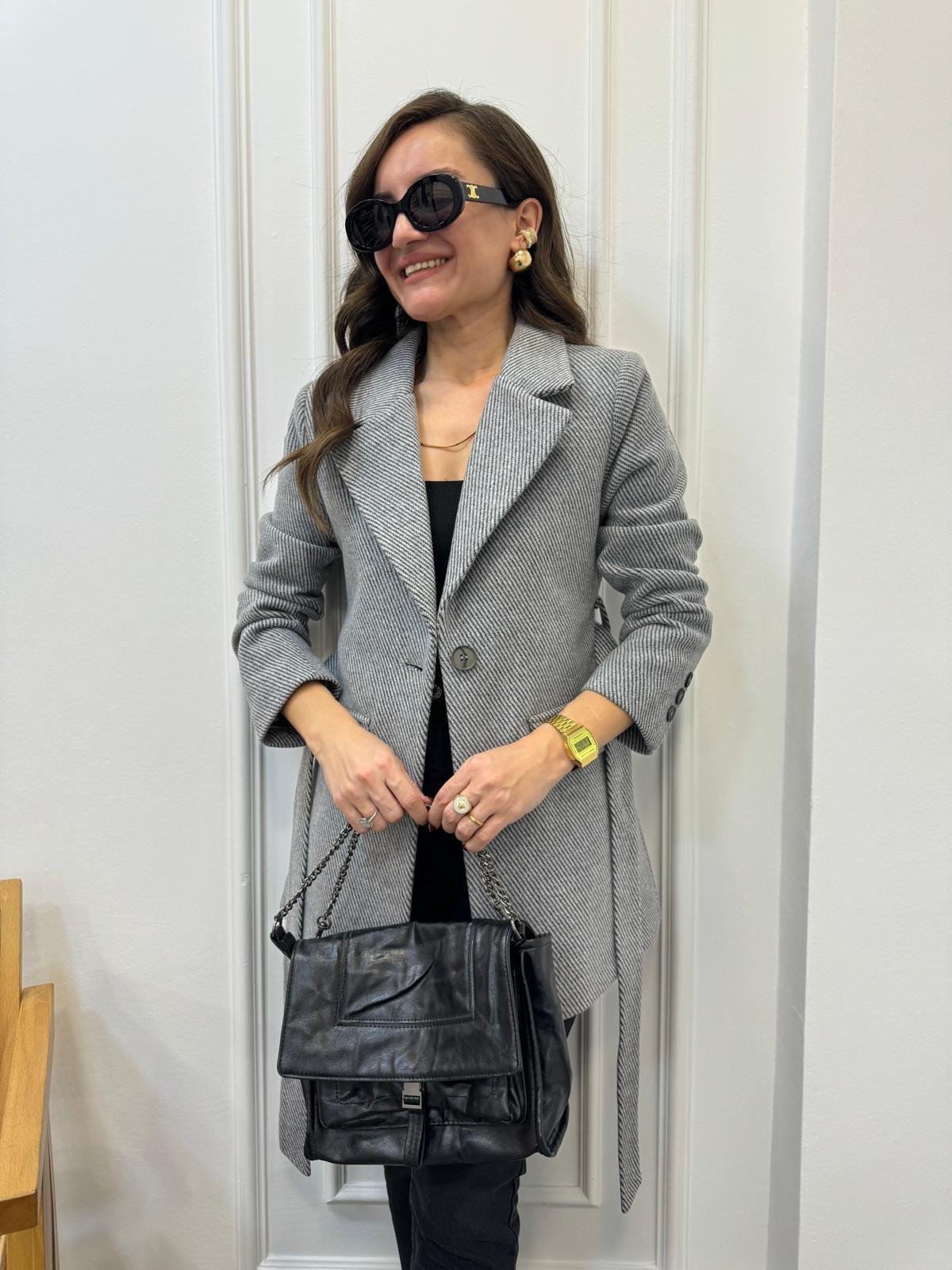 Gri Kendinden Desenli Kaşe Kuşaklı Blazer Ceket 2046