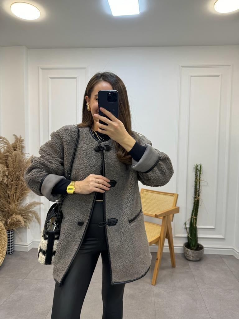 Gri Lüx Kalite Düğme Detaylı Biyeli Teddy Mont 54445