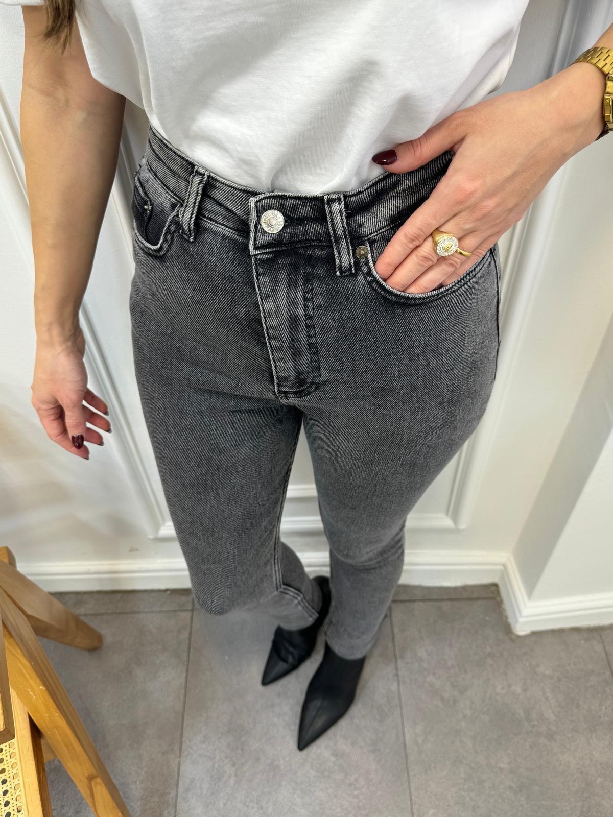 Gri Yüksek Bel Likralı Jean 1526