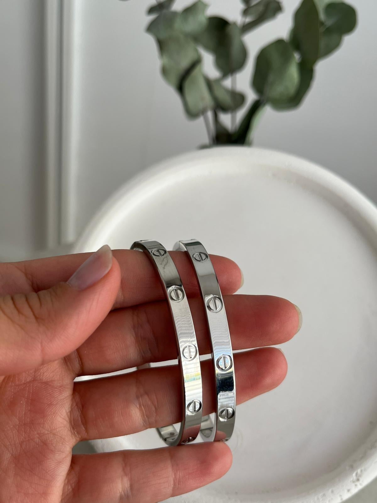 Gümüş Cartier Model Kelepçe ST12