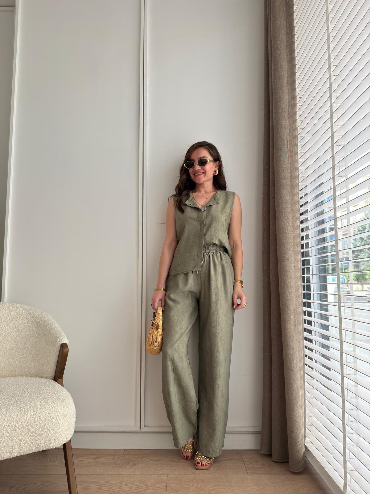 Haki Bambu Kumaş Düğmeli Bluz Pantolon Takım 505