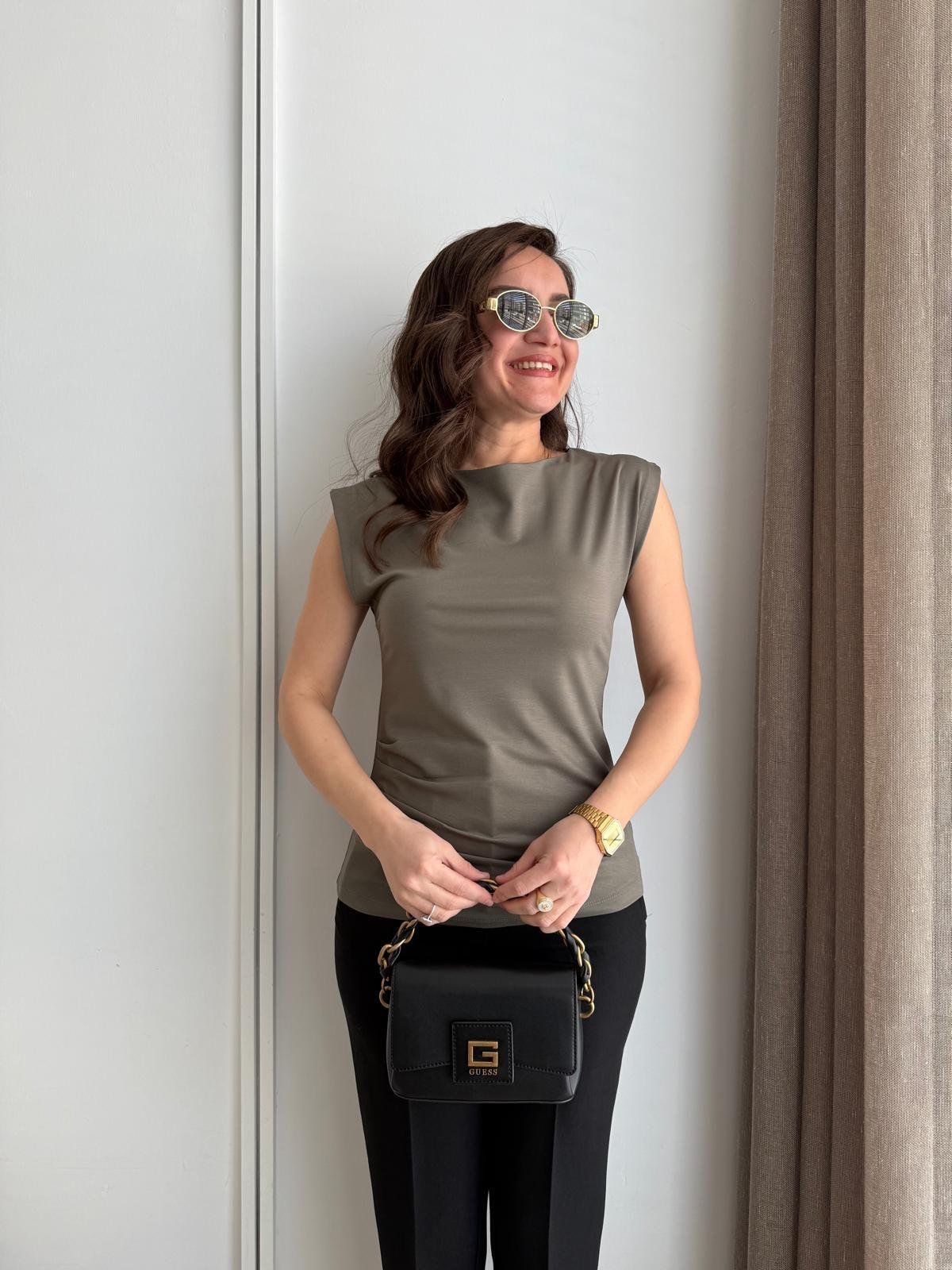 Haki Bel Drape Detaylı Kayık Yaka Bluz 28757