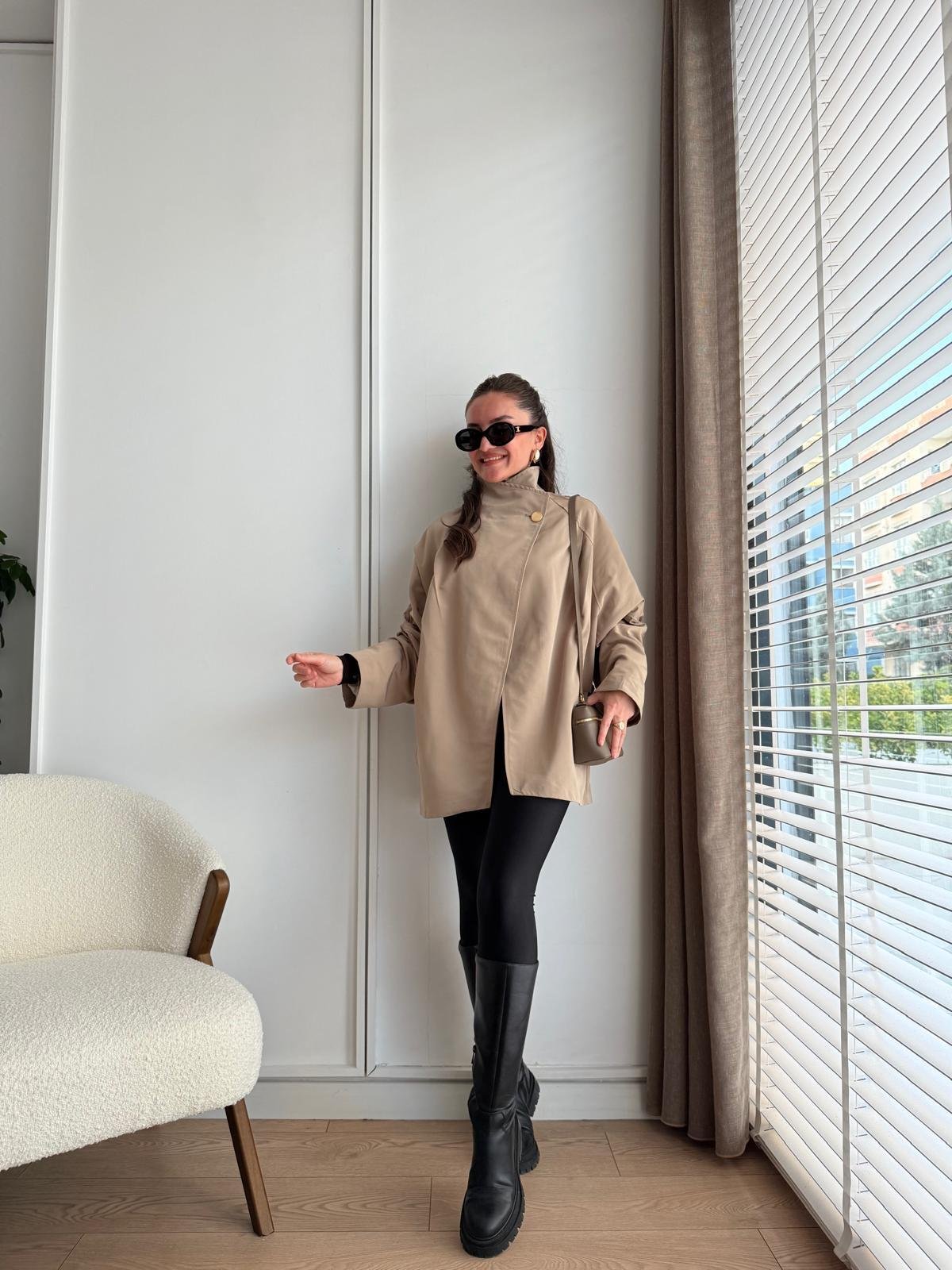 Haki Düğme Detaylı Oversize Trençkot 0188