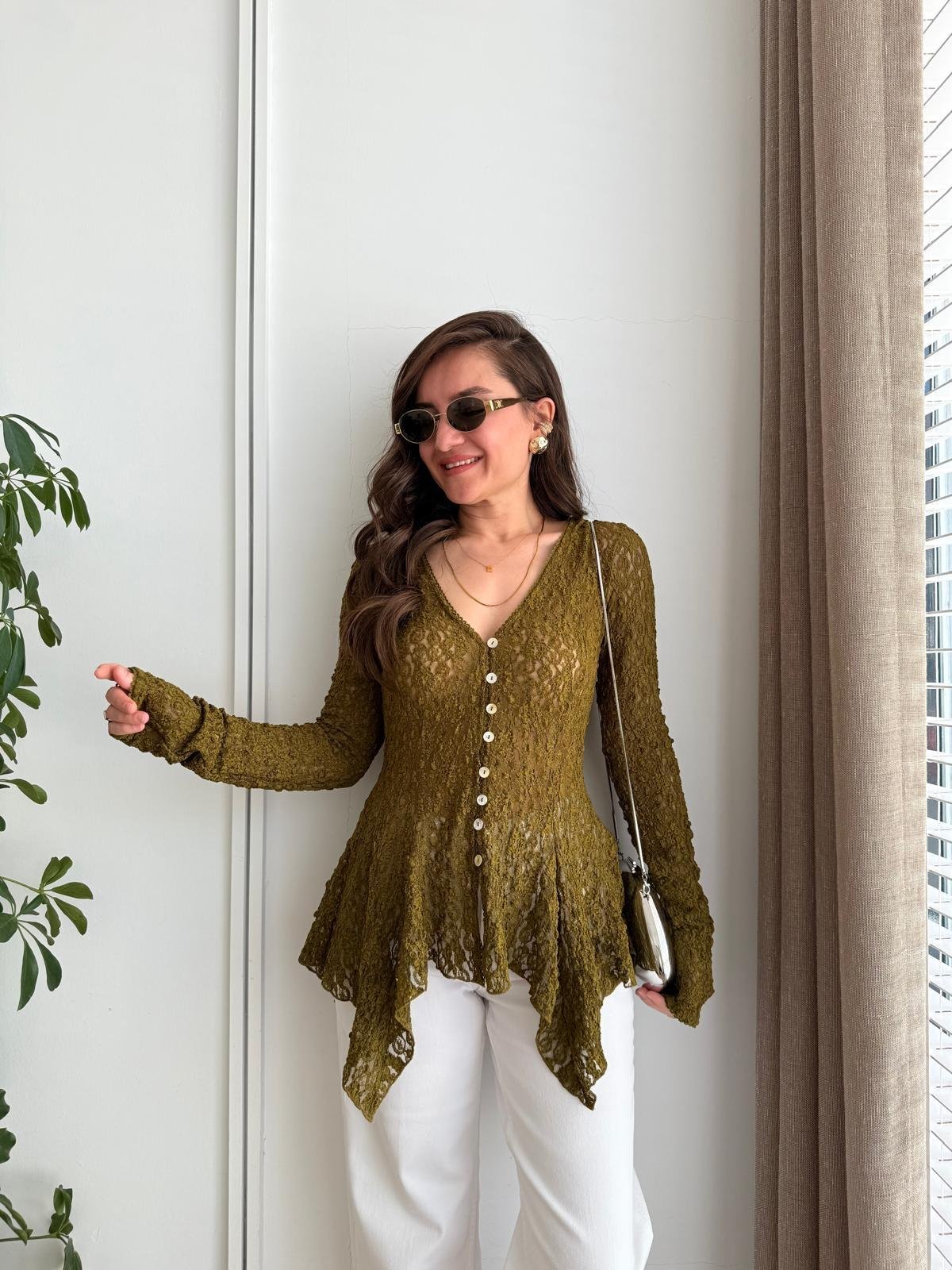 Haki Düğmeli Peplum Dantel Bluz 60433