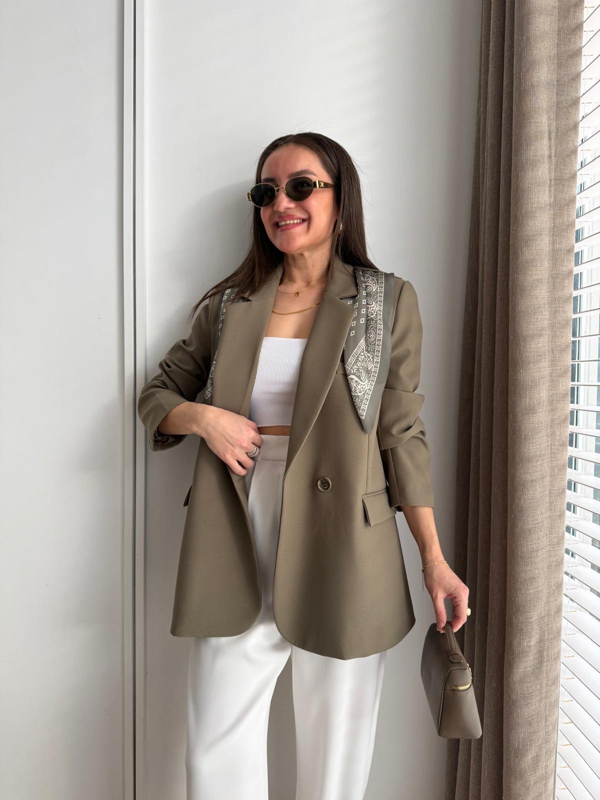 Haki Fular Detaylı Vatkalı Blazer Ceket 7665