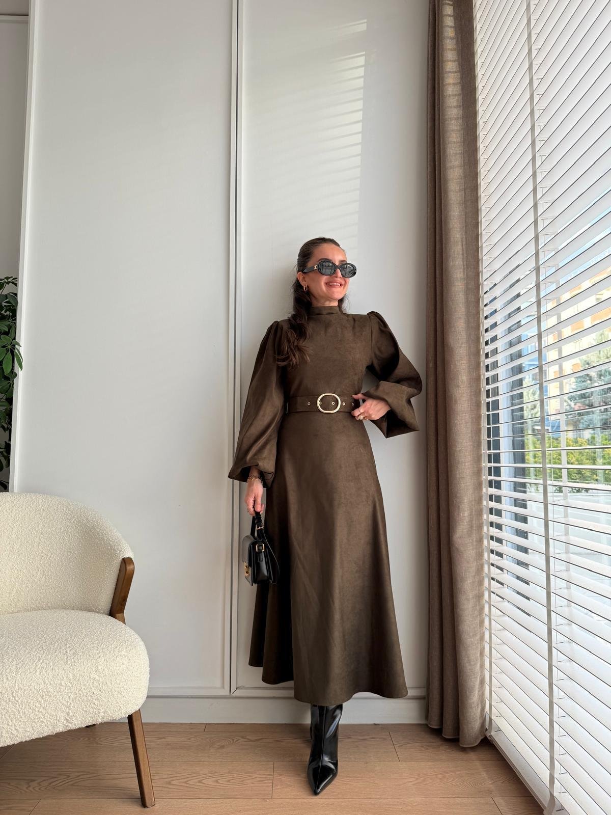 Haki Kemerli Vatkalı Süet Elbise 9350