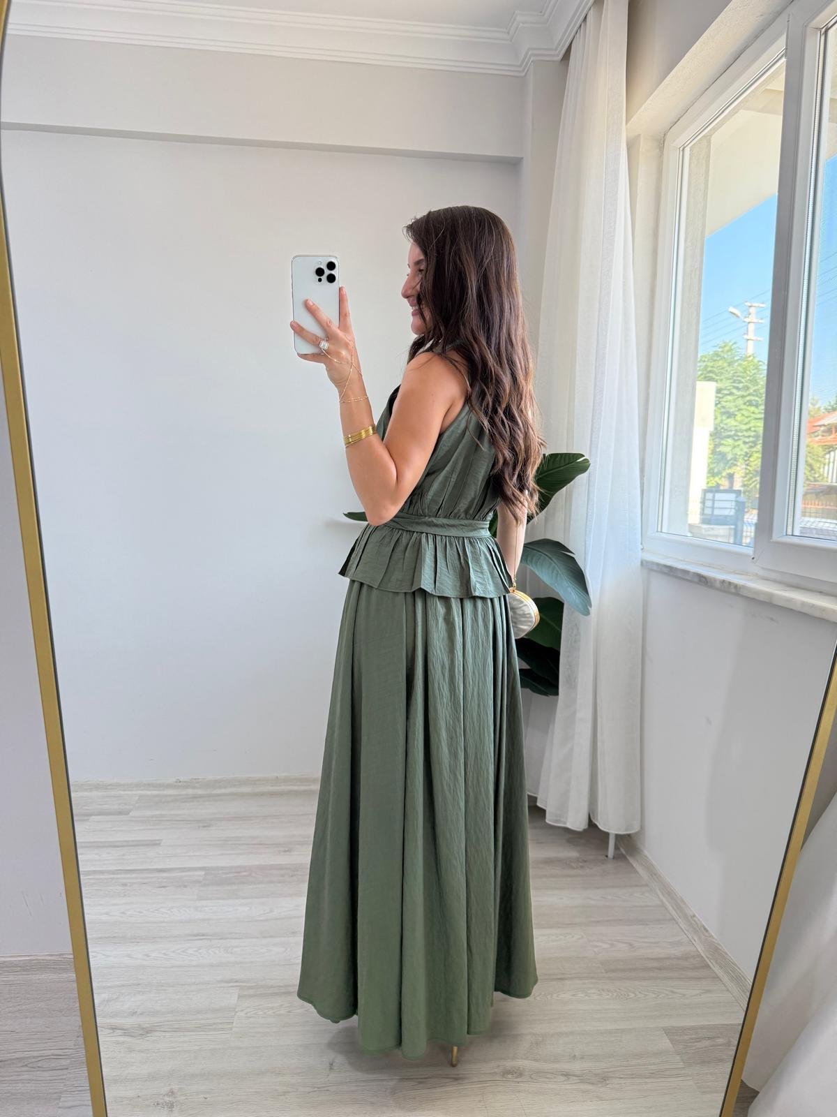 Haki Ön Toka Detaylı Halter Yaka Bluz Etek Takım 906234