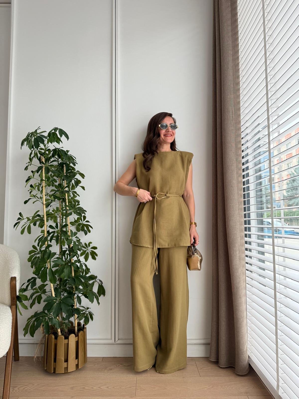 Haki Vatkalı Bluz Geniş Paça Pantolon Takım 8720