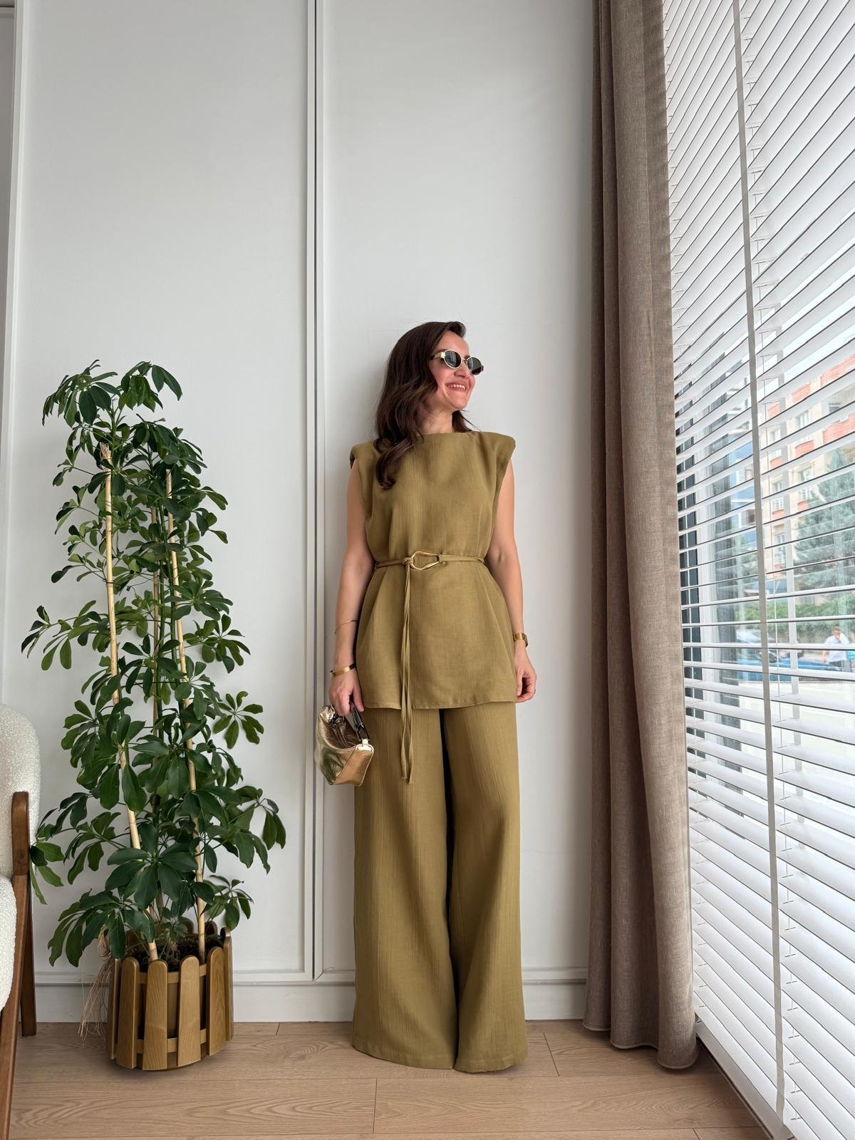 Haki Vatkalı Bluz Geniş Paça Pantolon Takım 8720