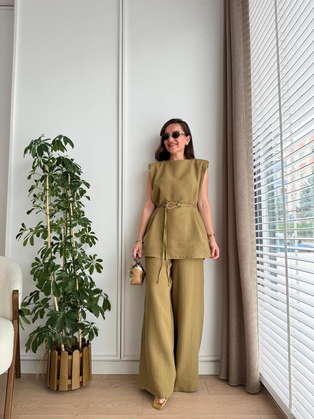 Haki Vatkalı Bluz Geniş Paça Pantolon Takım 8720